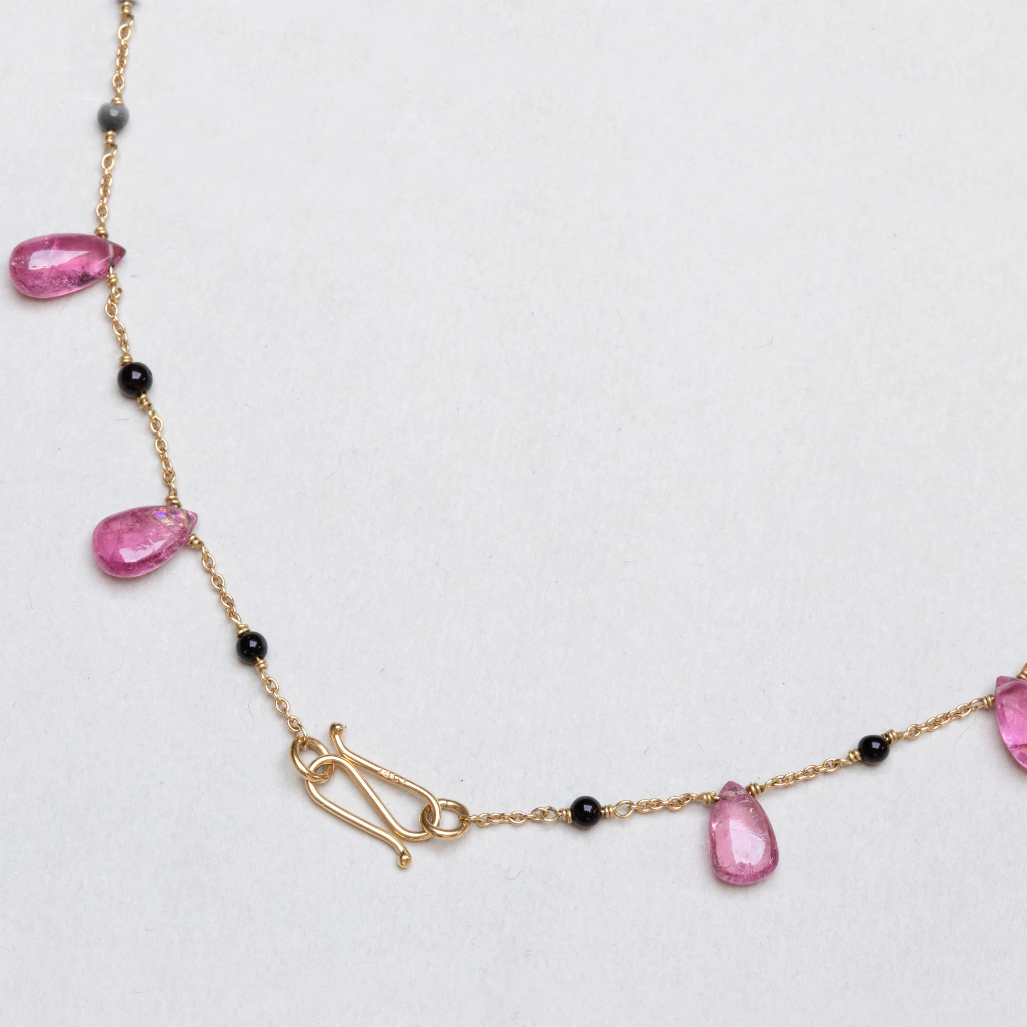 Vintage 18ct Gold Chain Necklace with Pink Quartz - Image 3