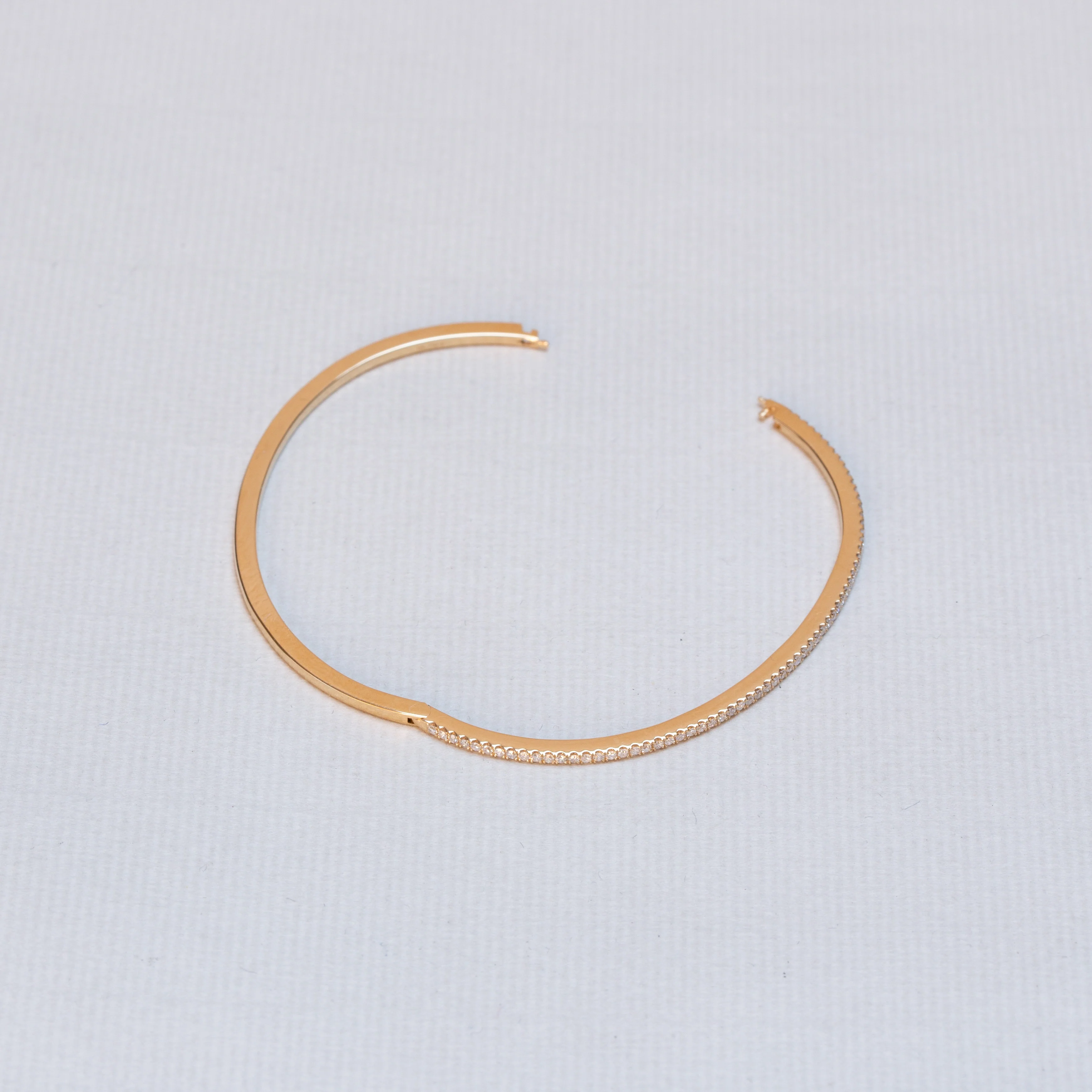 18ct Gold Flat Bangle Bracelet with Diamonds - Image 4