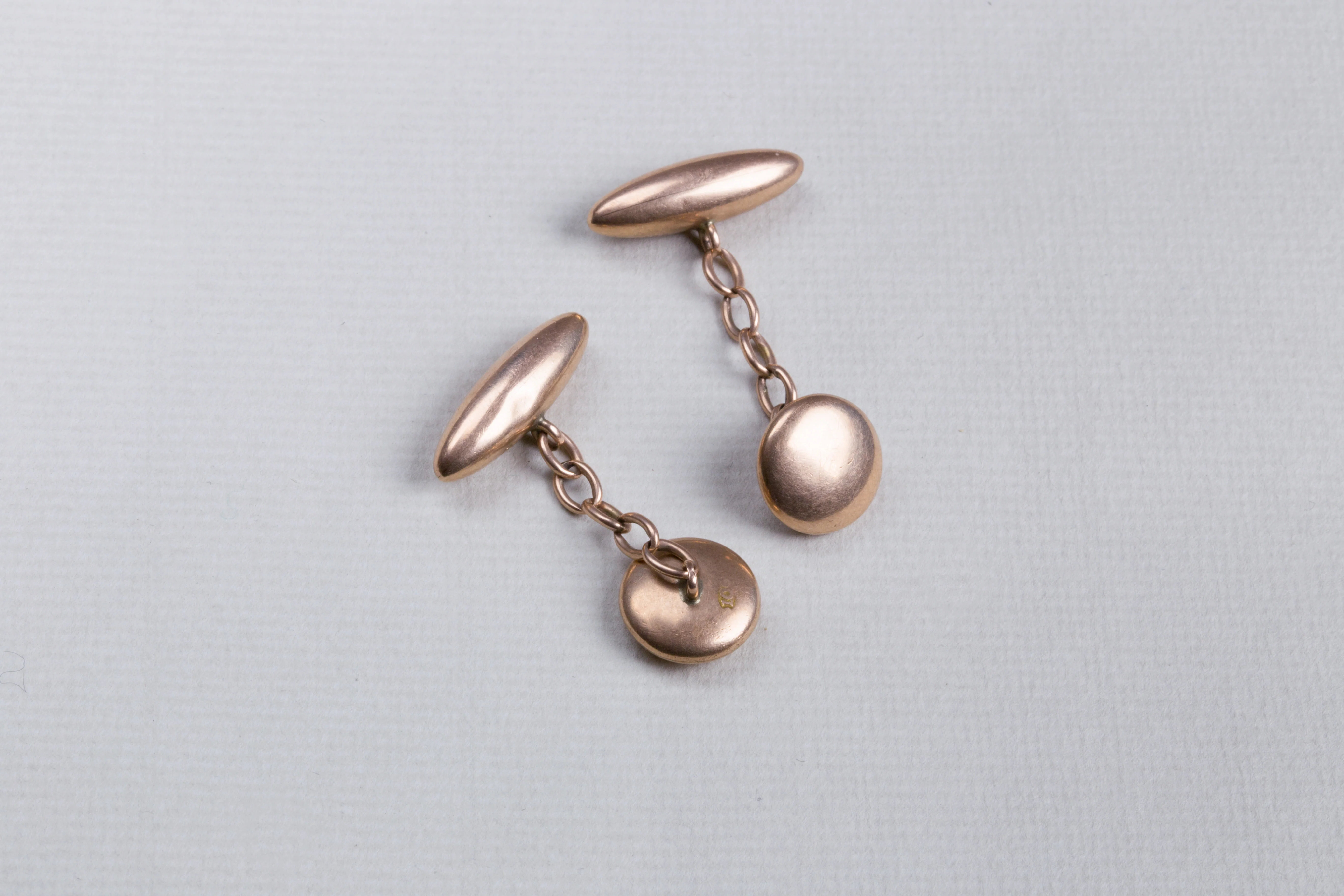 9ct Gold Vintage Cufflink "R" - Image 6