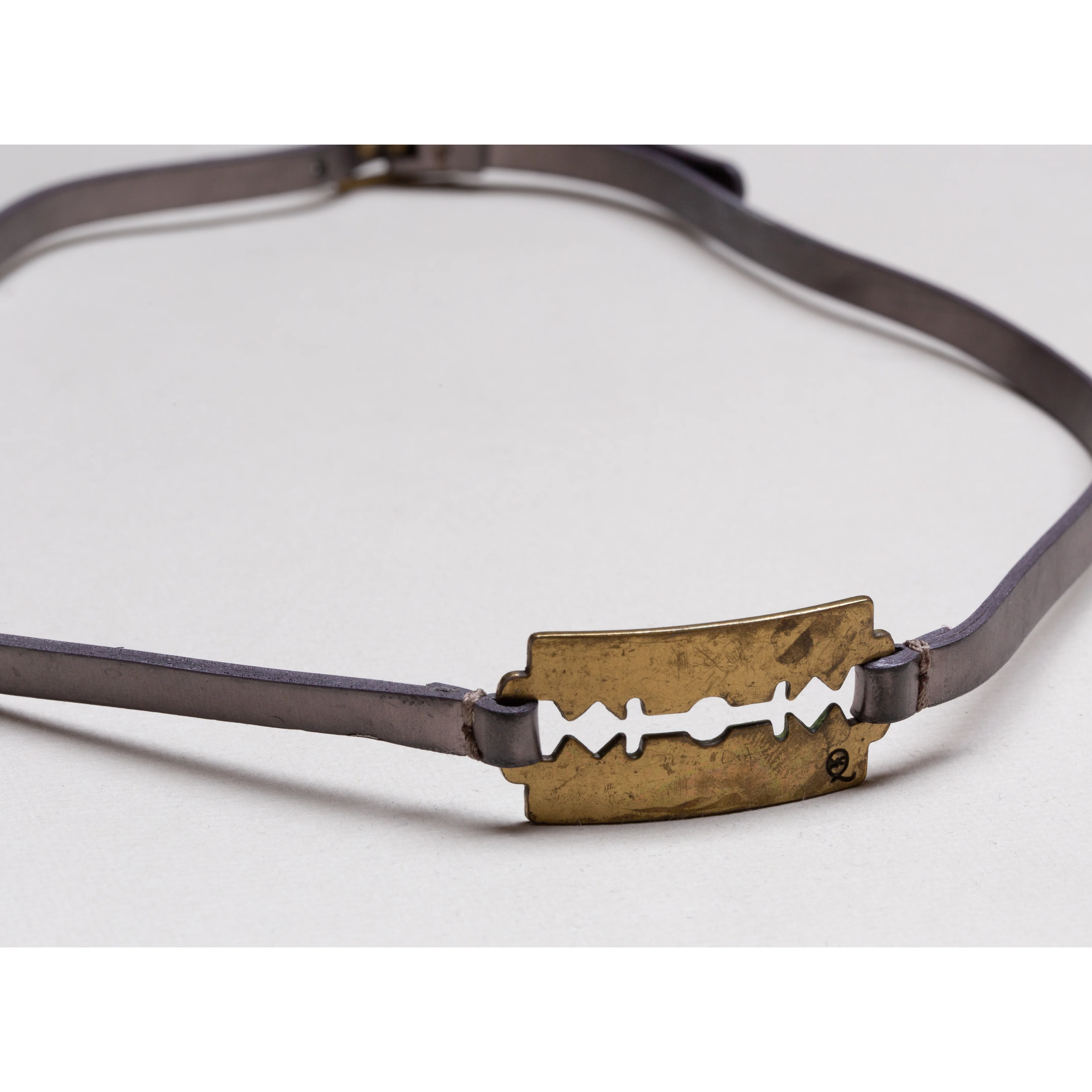 Alexander McQueen Razor Choker Necklace - Image 3