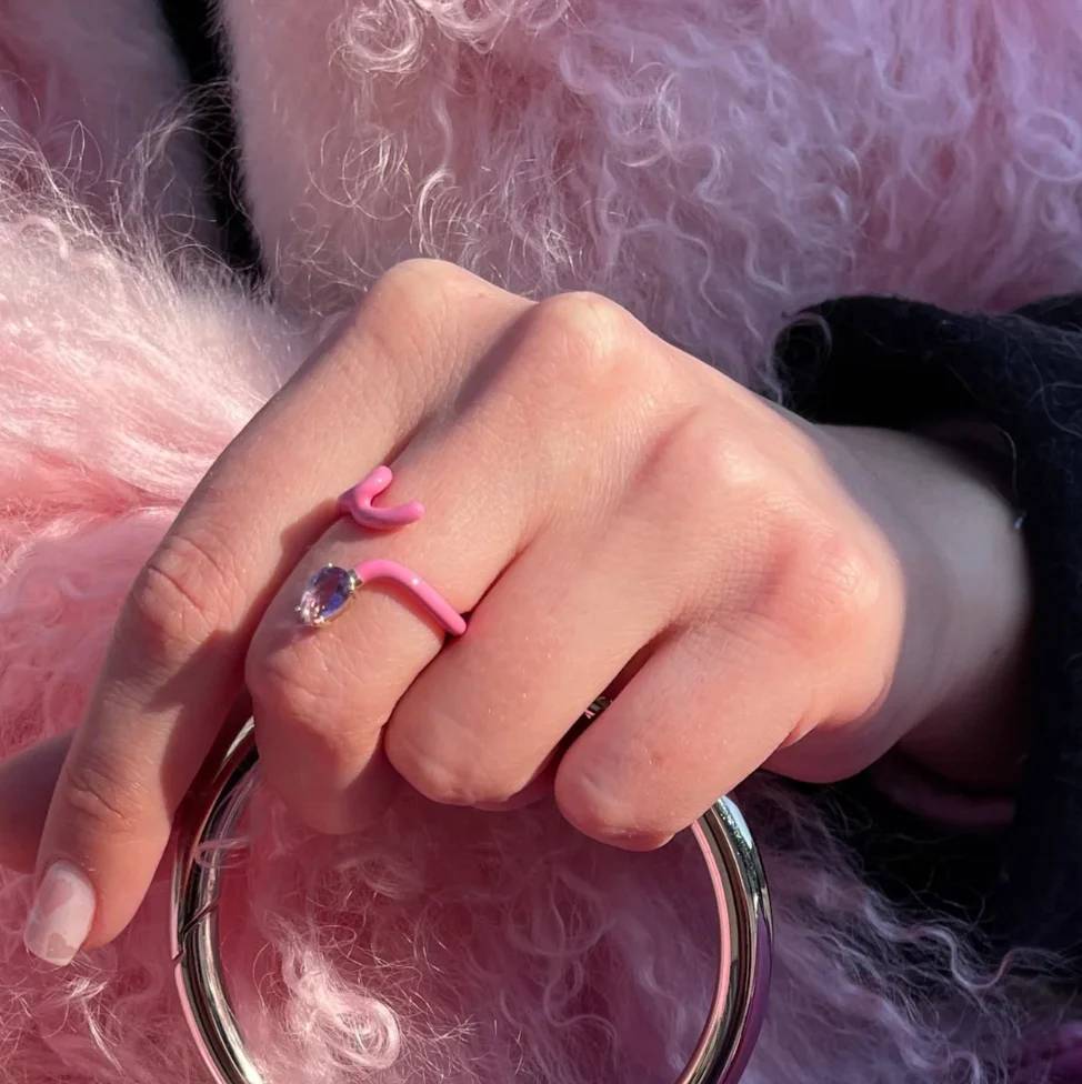 Baby Vine Ring in Bubblegum - Image 5