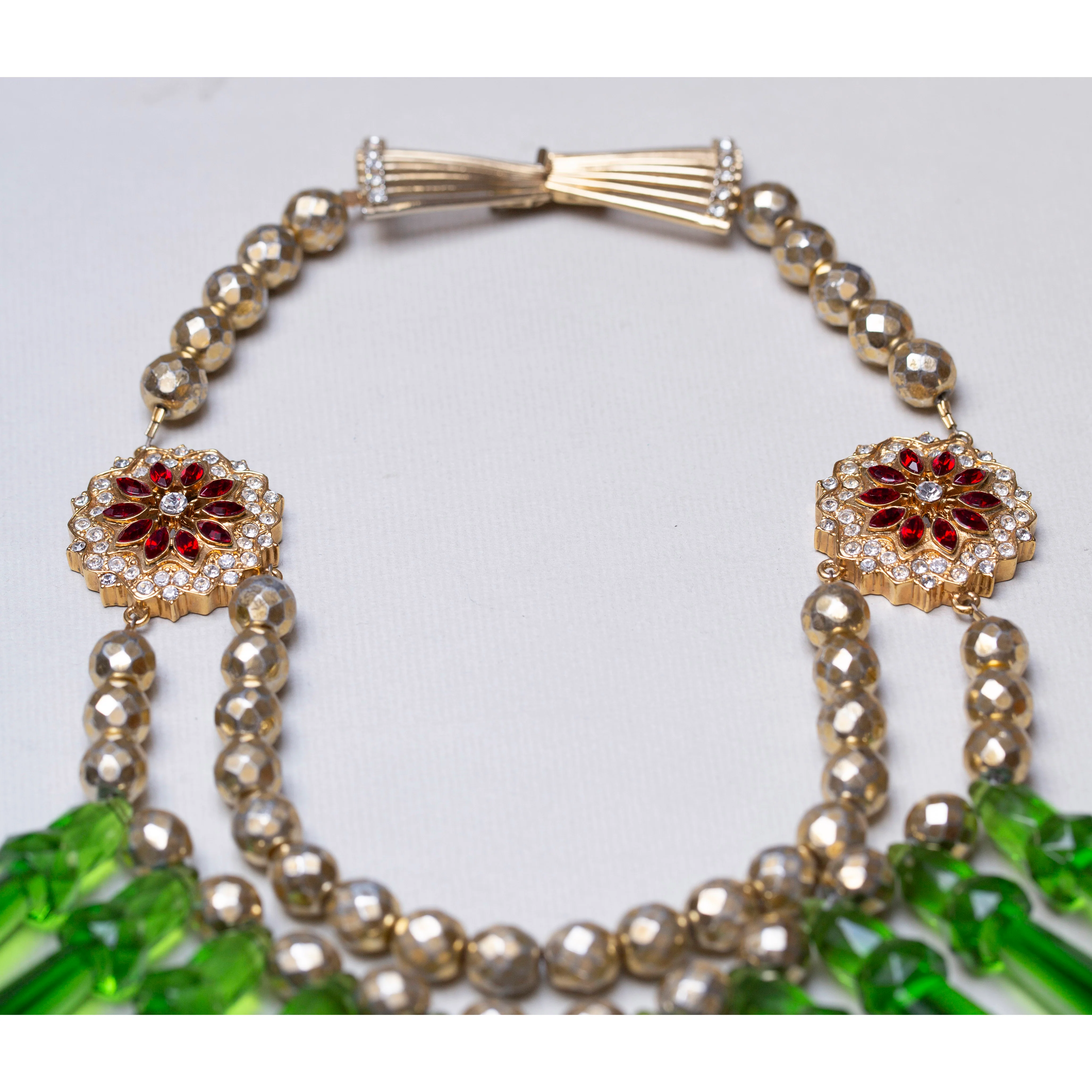 Vintage Bakelite Necklace - Image 3