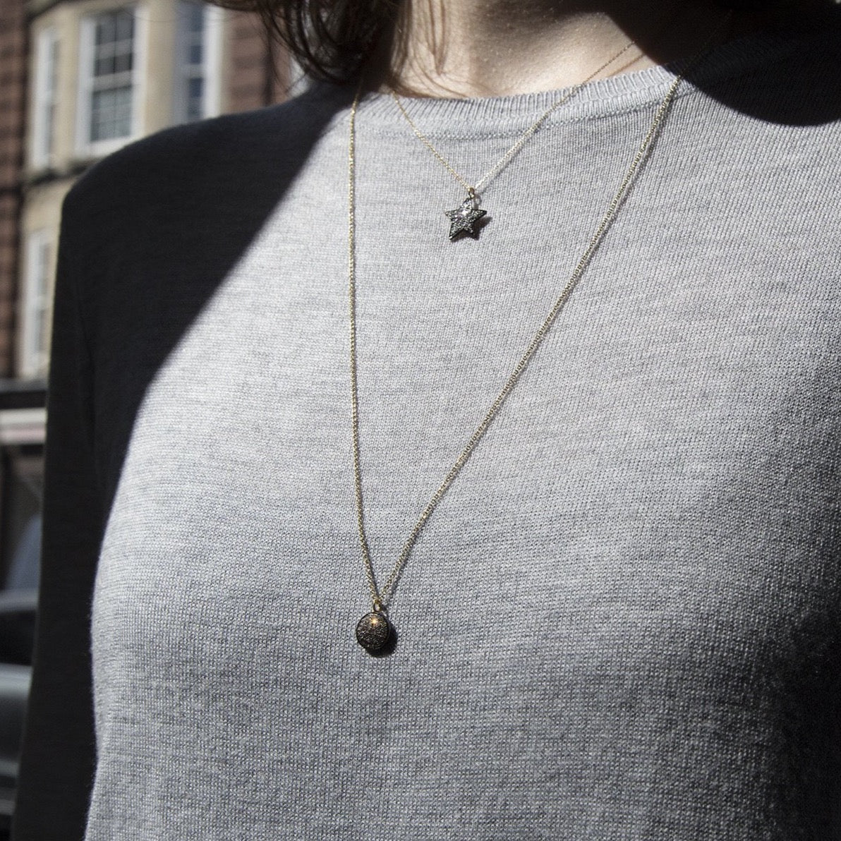 Diamond Disc Necklace - Image 5