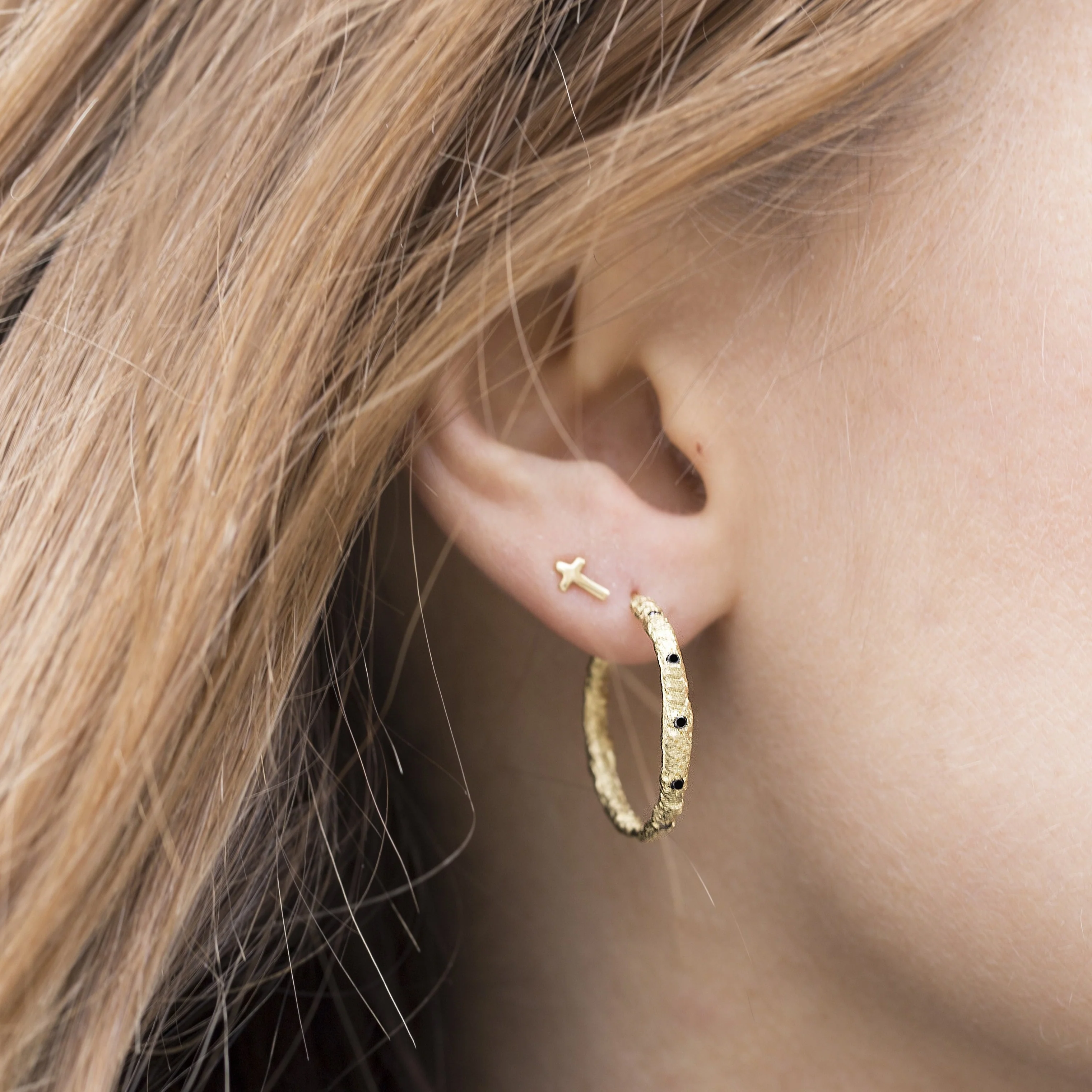 Straight Stitch Hoops with Black Borders - Image 4