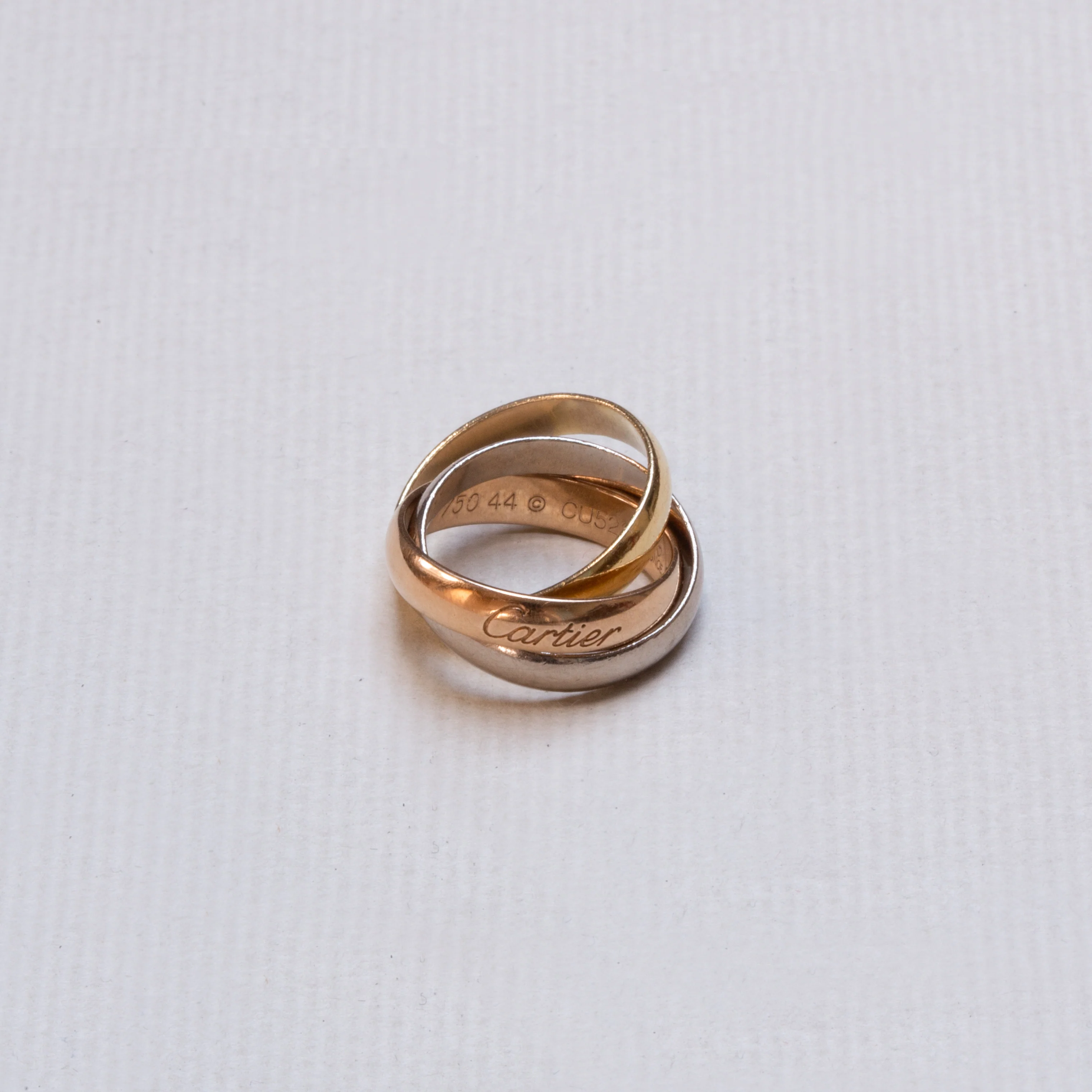 Cartier Trinity Ring in 3 Golds - Image 3