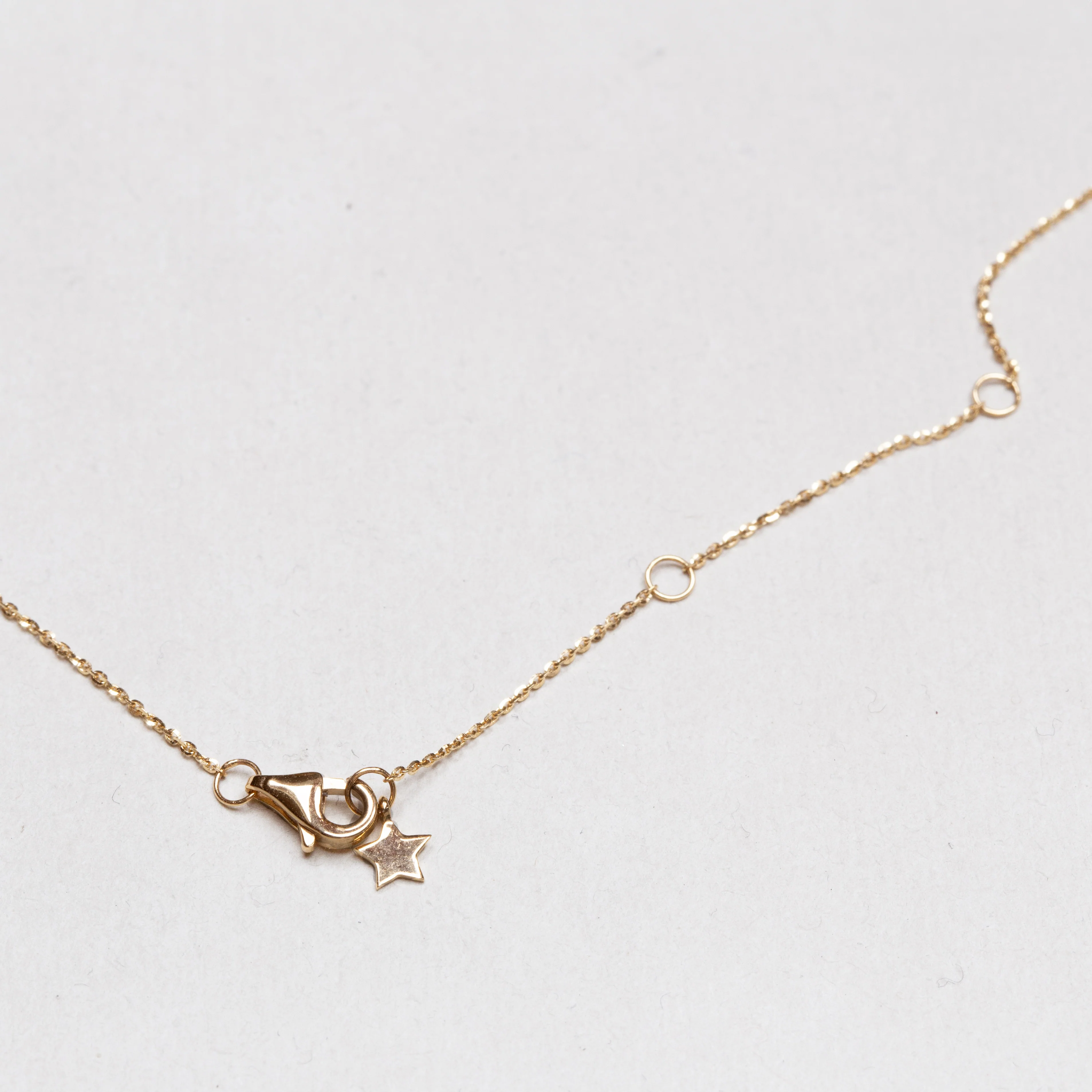 18ct Gold Diamond Crescent Moon Necklace - Image 4