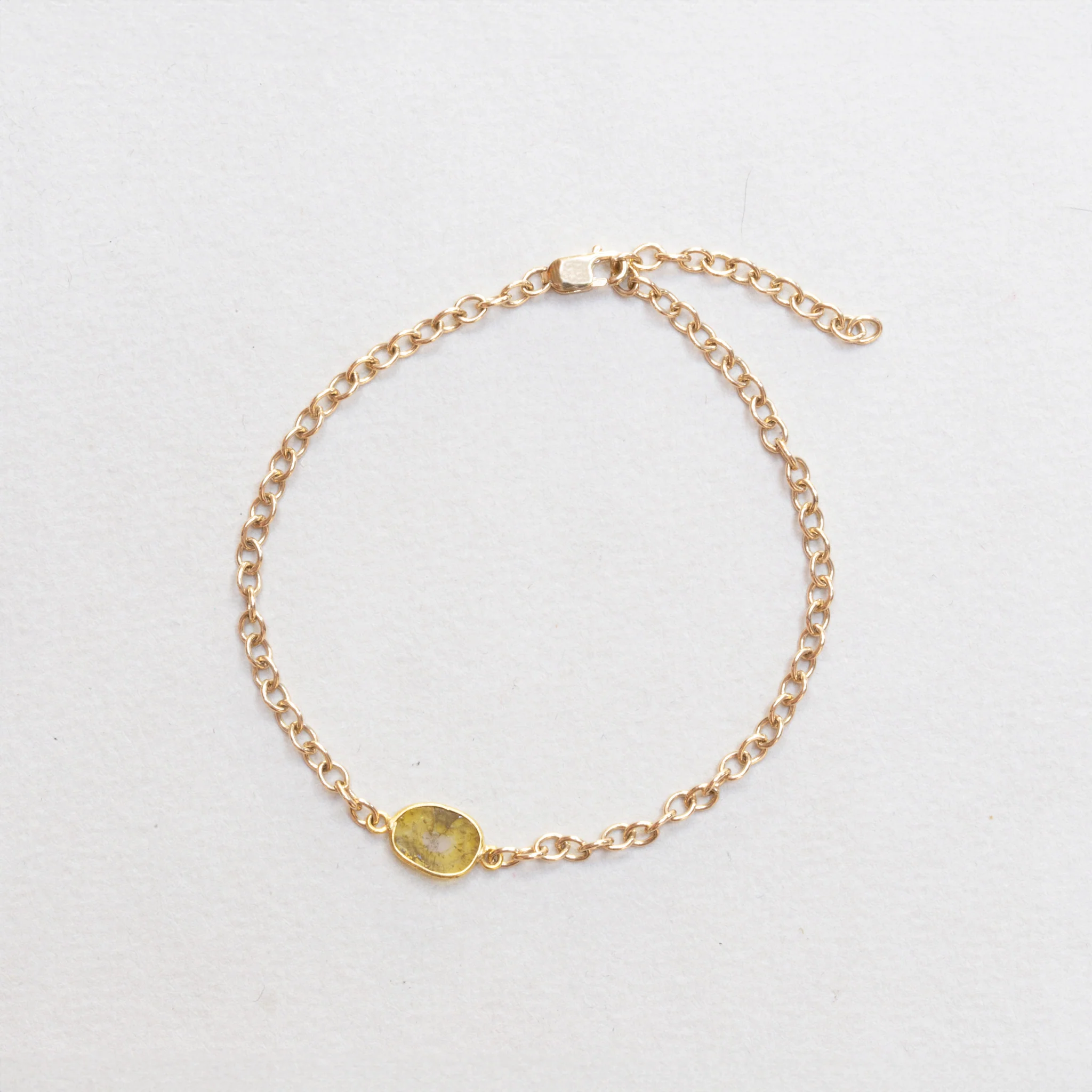 Gold Chain Bracelet with Sliced Diamond - Image 3