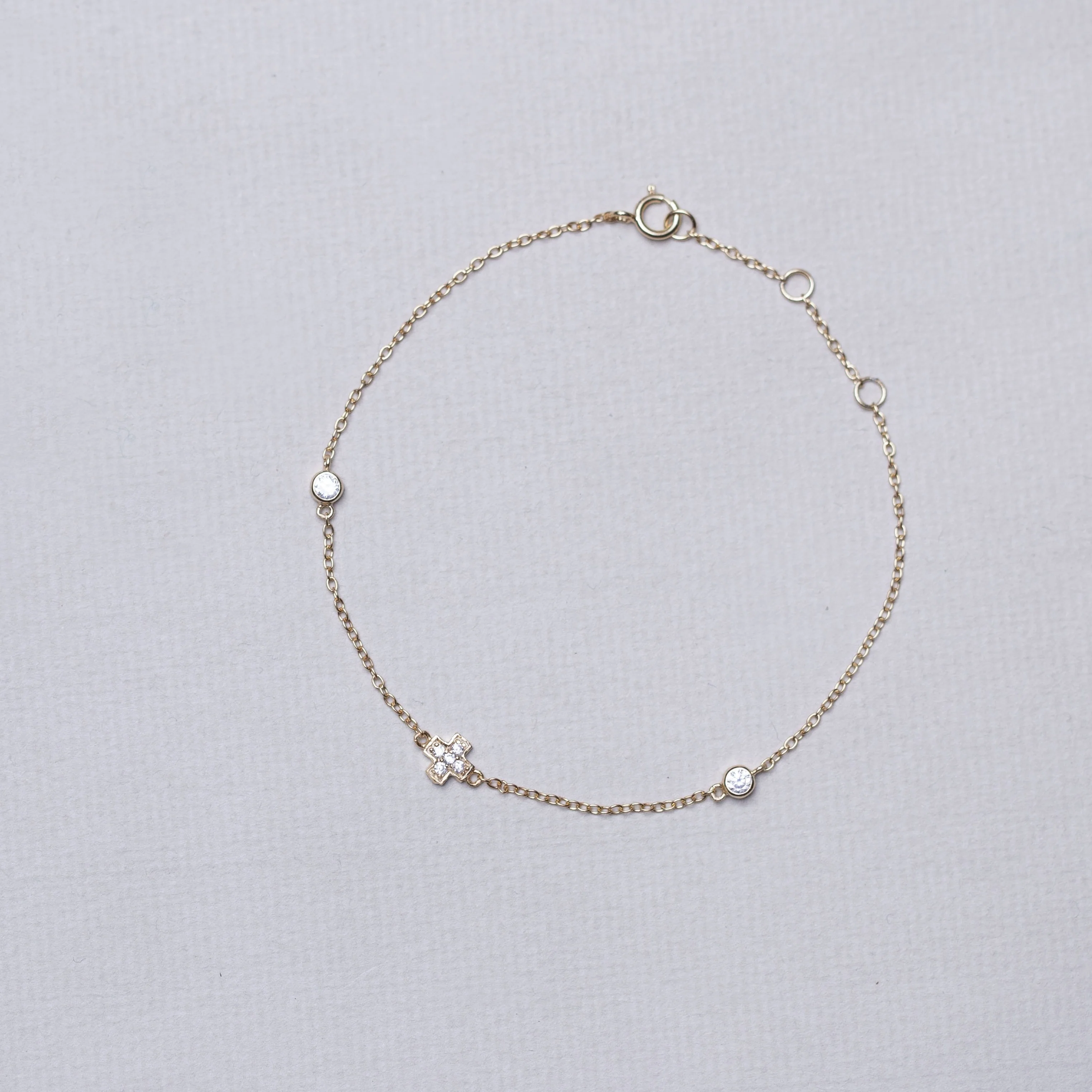 Cross Chain Bracelet - Image 2