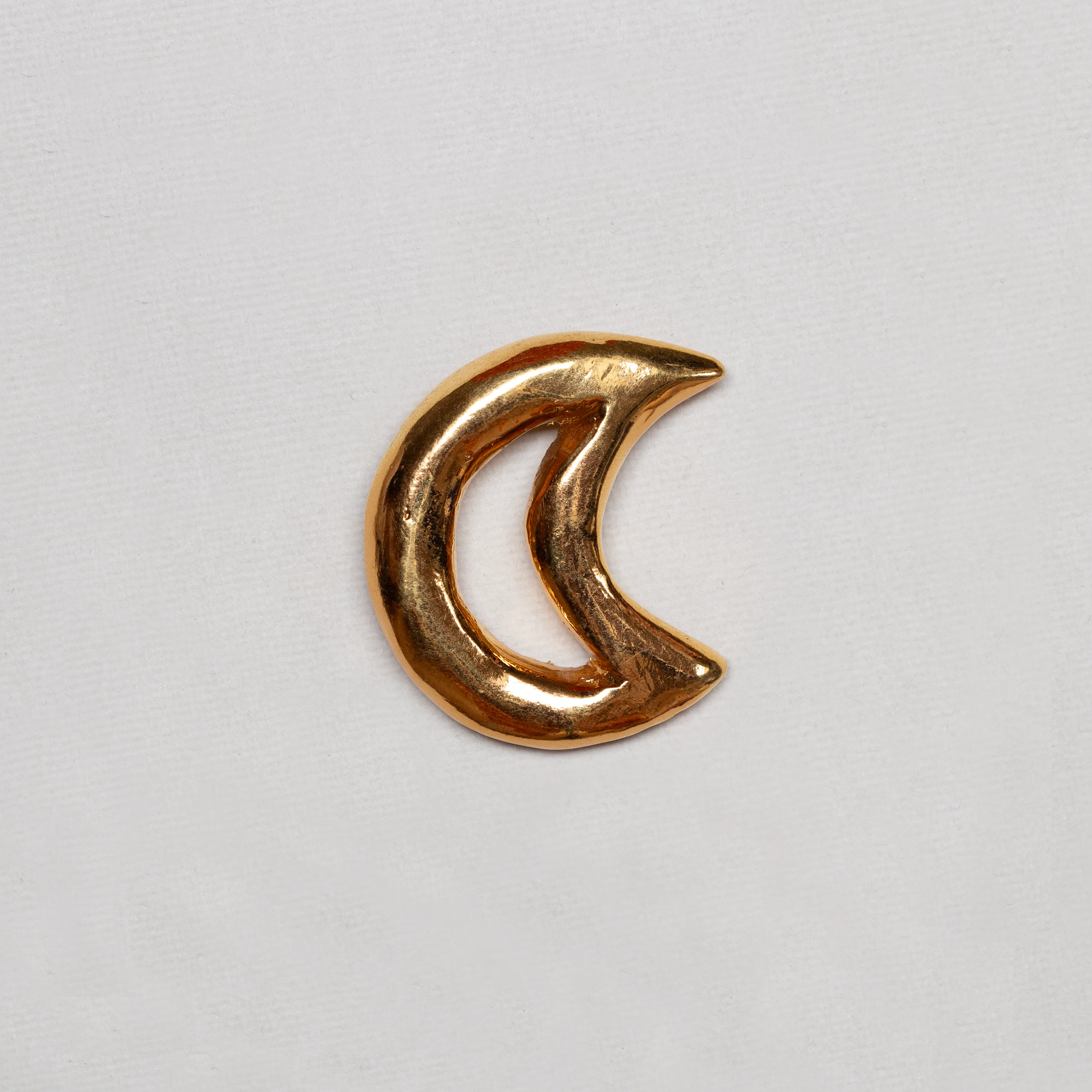 Vintage Christian Lacroix Gold Moon Brooch - Image 3