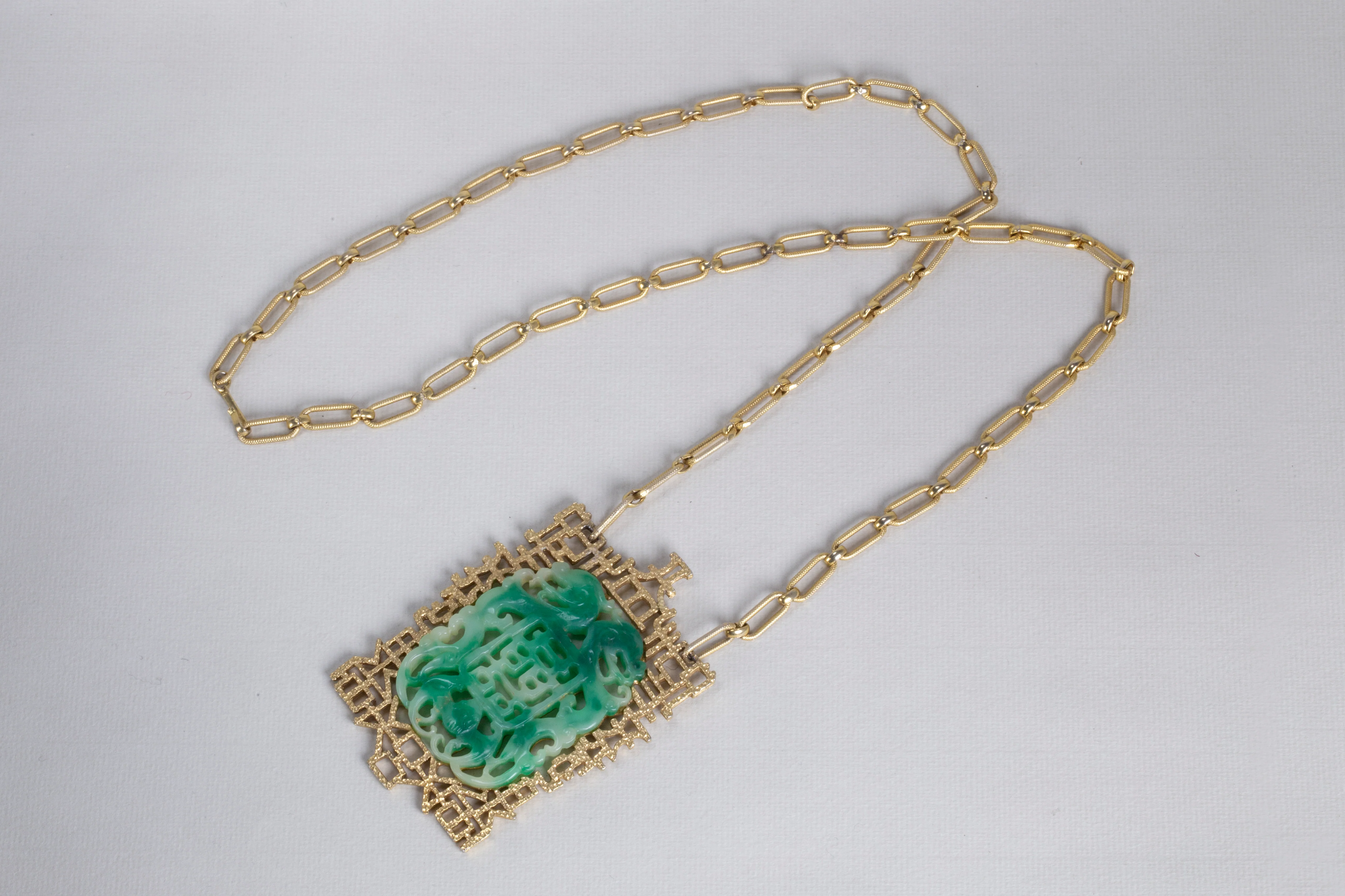 Jade and Gold Costume Pendant Necklace - Image 3
