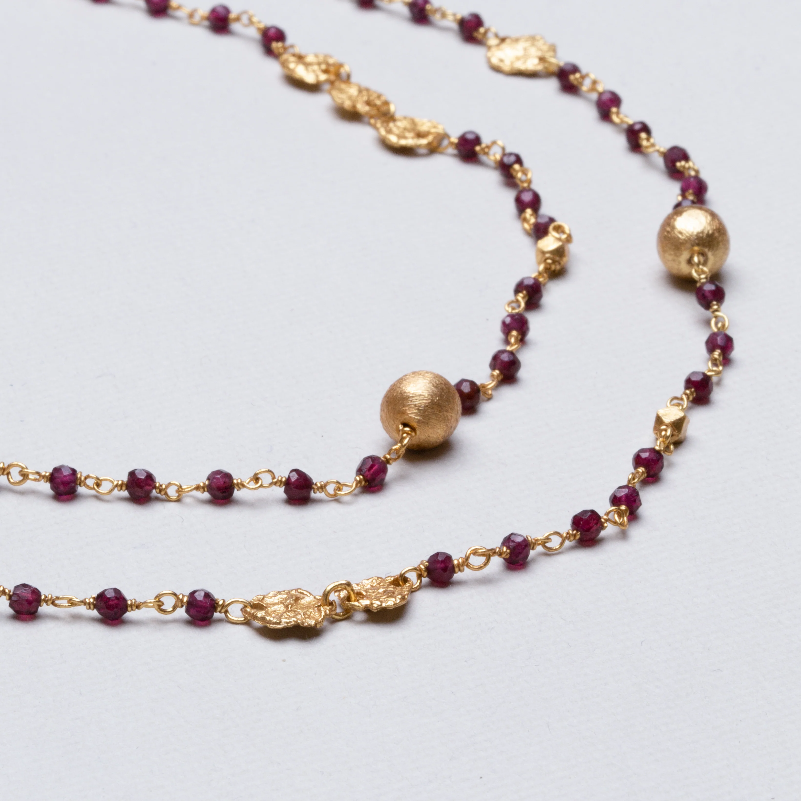 Long Gold-plated Chain Necklace with Amethyst - Image 3