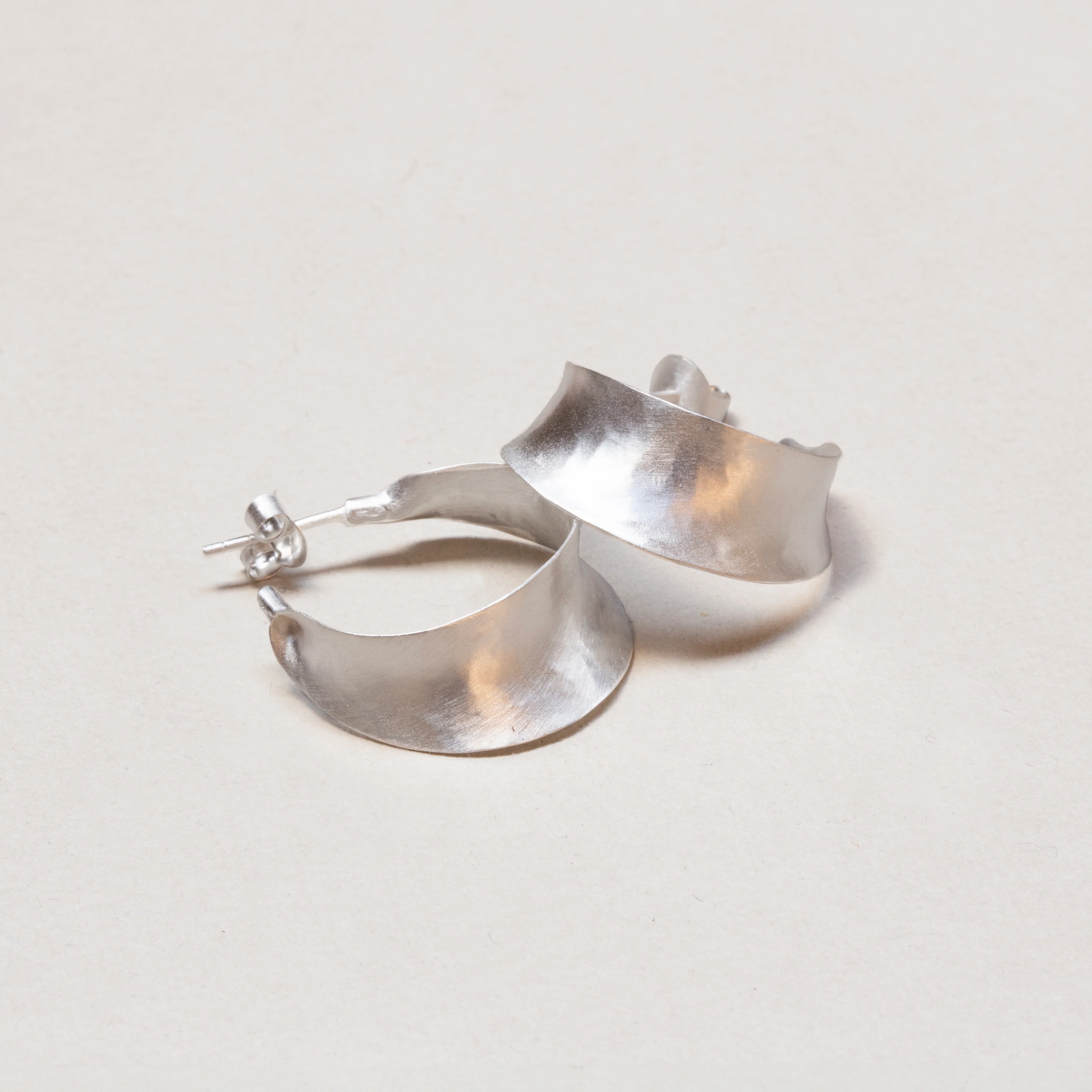 Open Flared Hoop Stud Earrings - Image 3
