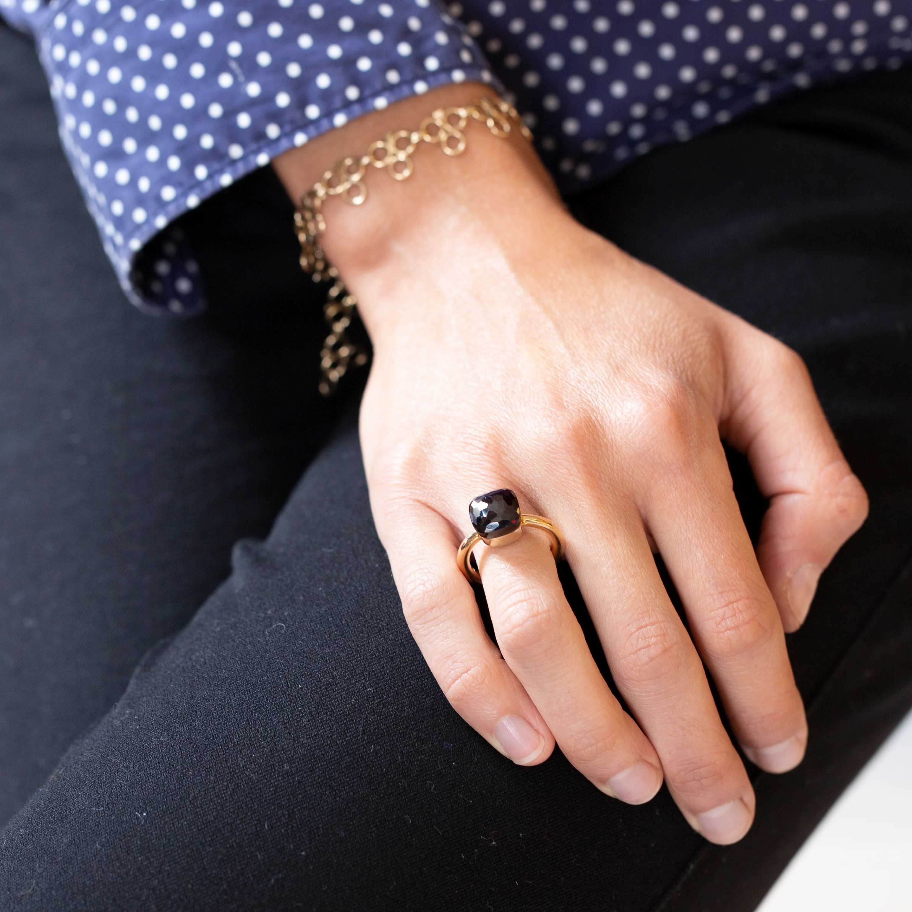 Pomellato Gold Ring with Red Garnet - Image 2