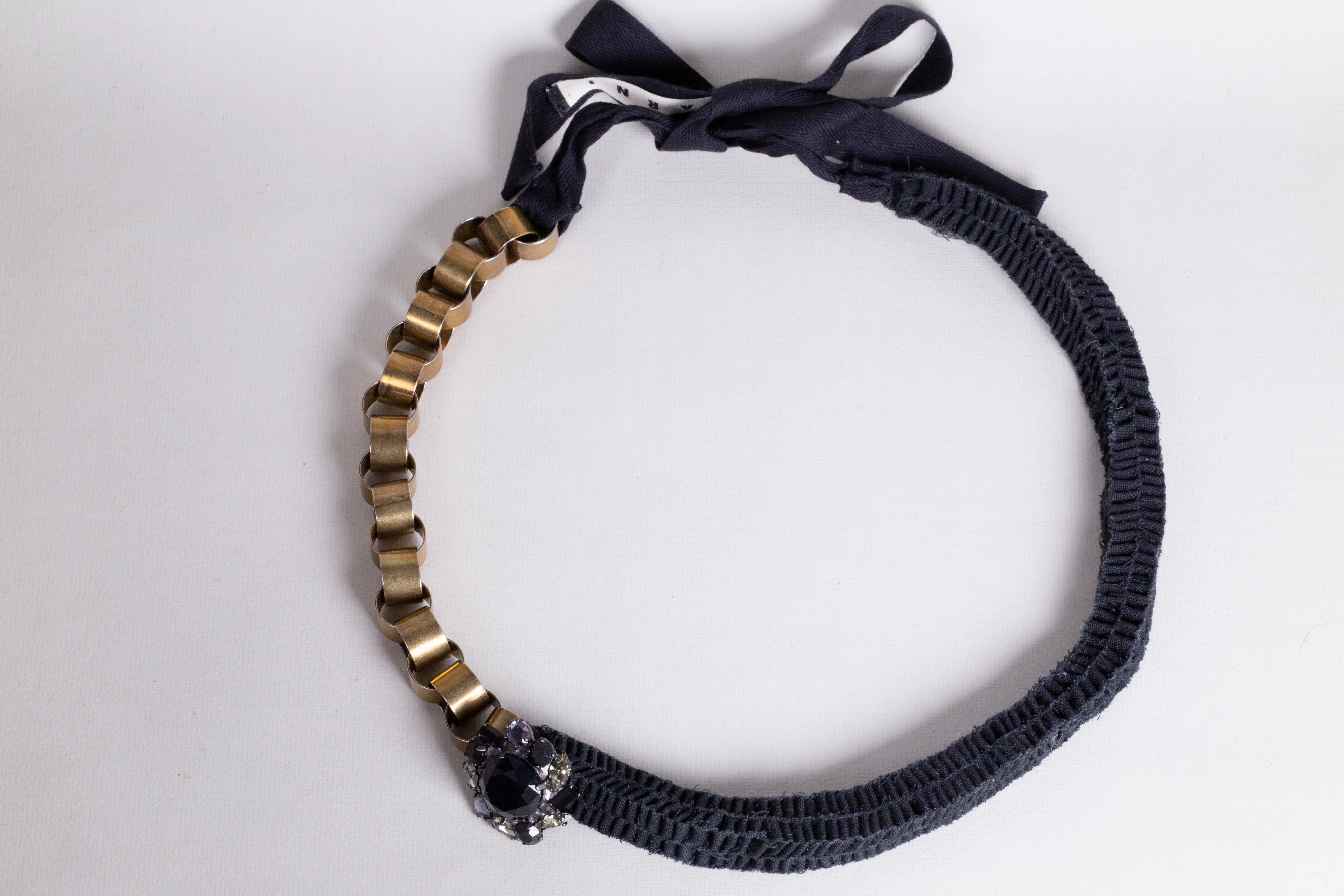 Metal Rings and Ribbon Necklace - Image 3