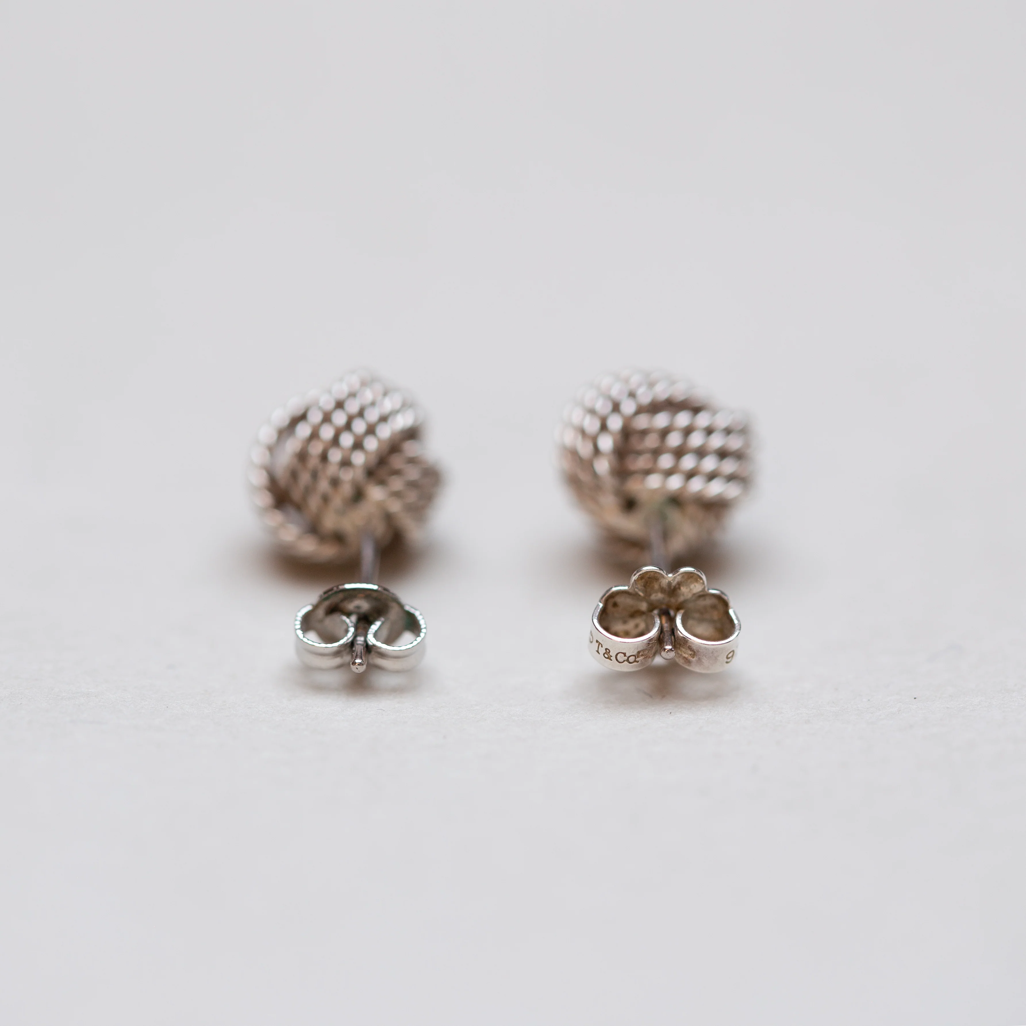 Vintage Tiffany Stering Silver Somerset Mesh Knot Stud Earrings and Ring - Image 5