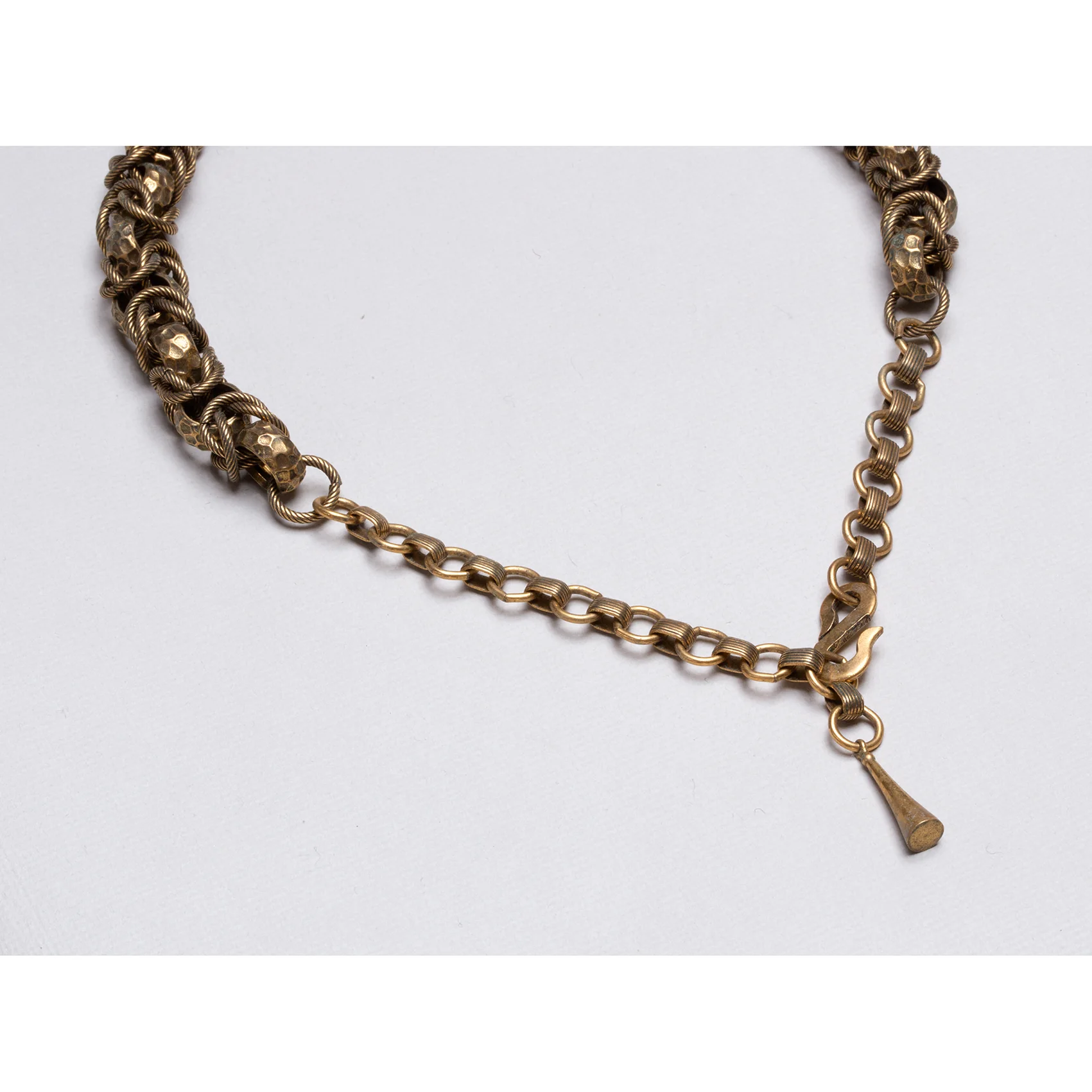 Set of Vintage Costume Gold Necklace and Bracelet - Image 4