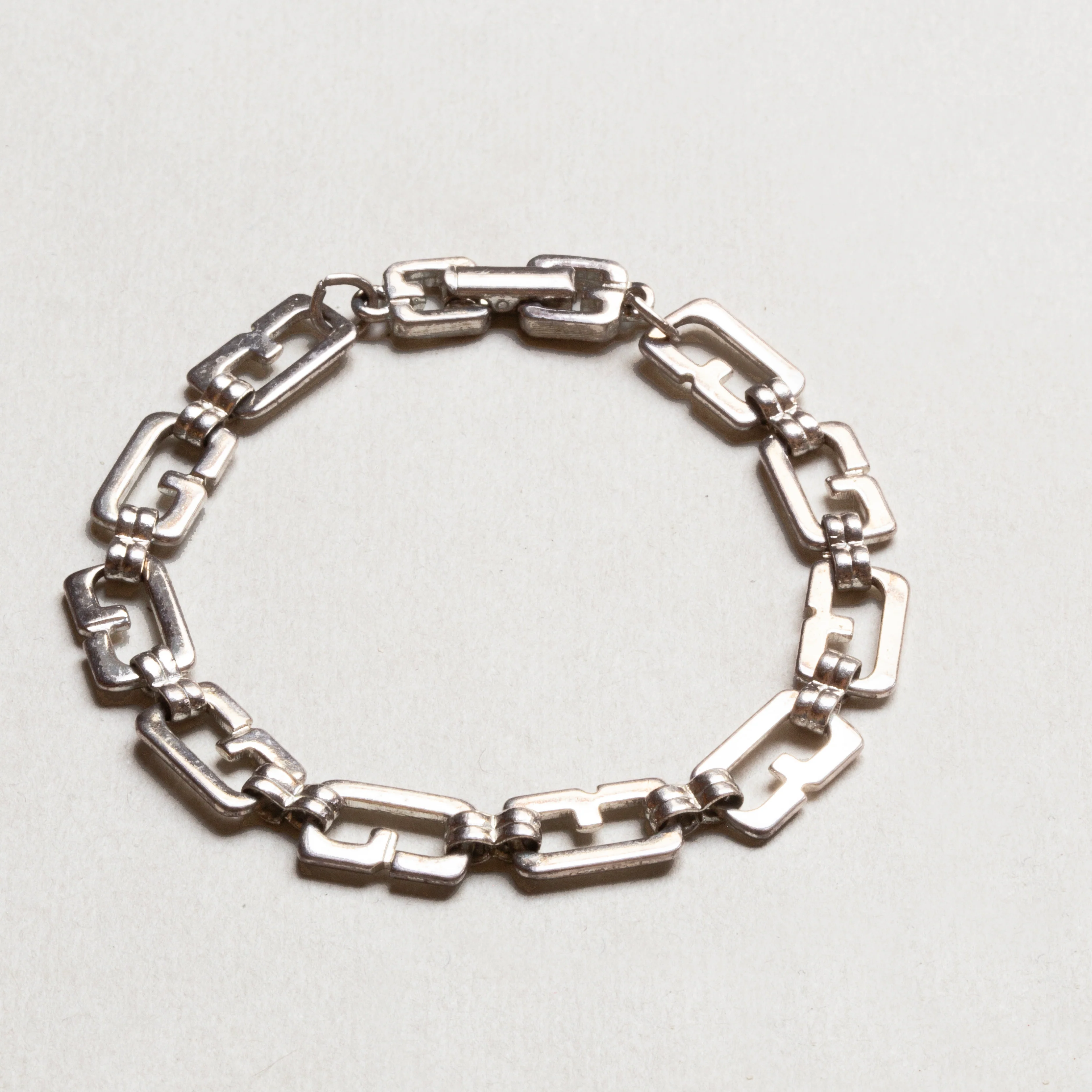 Set of Vintage Givenchy Chain Necklace and Bracelet - Image 3