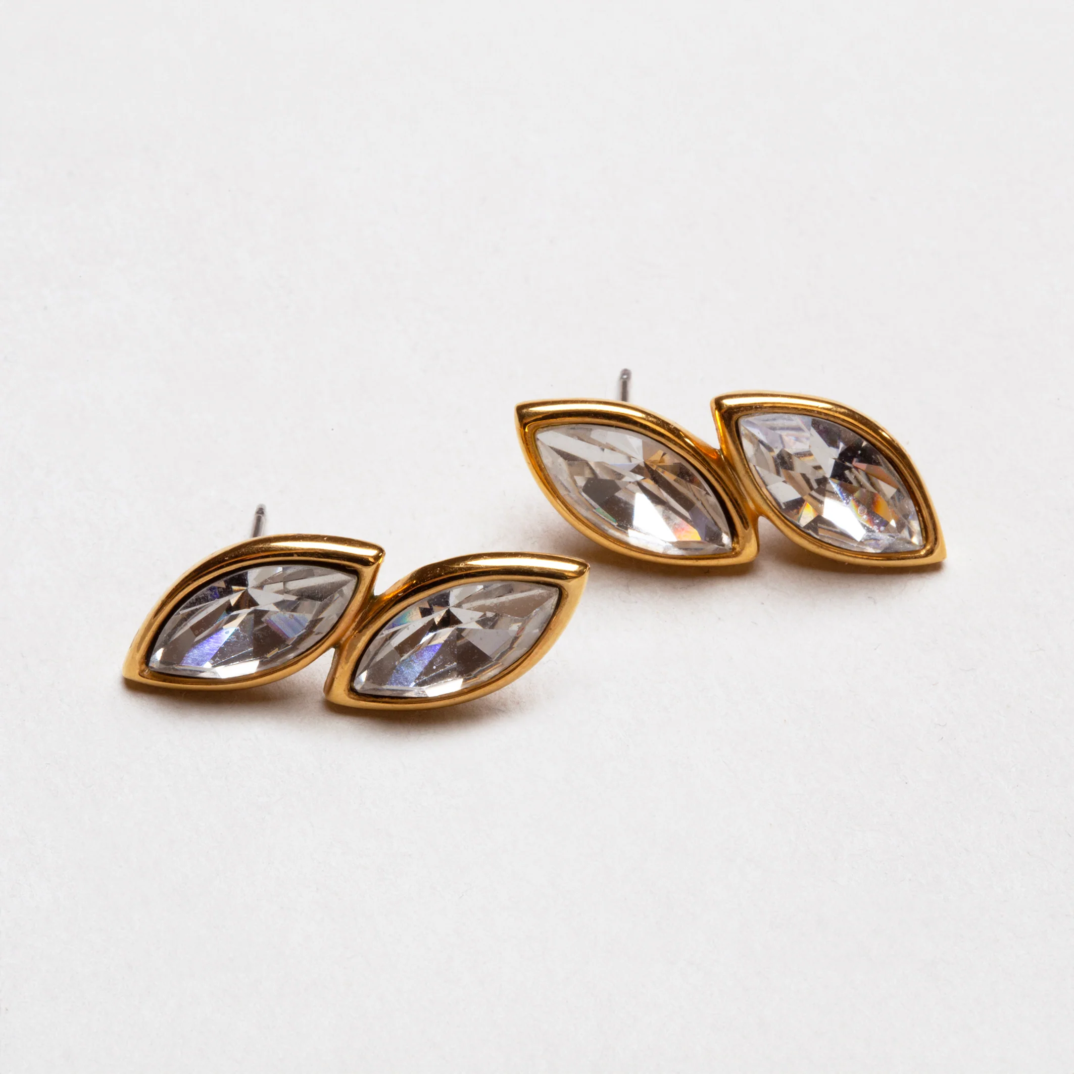 Set of Vintage Napier Necklace and Earrings - Image 3