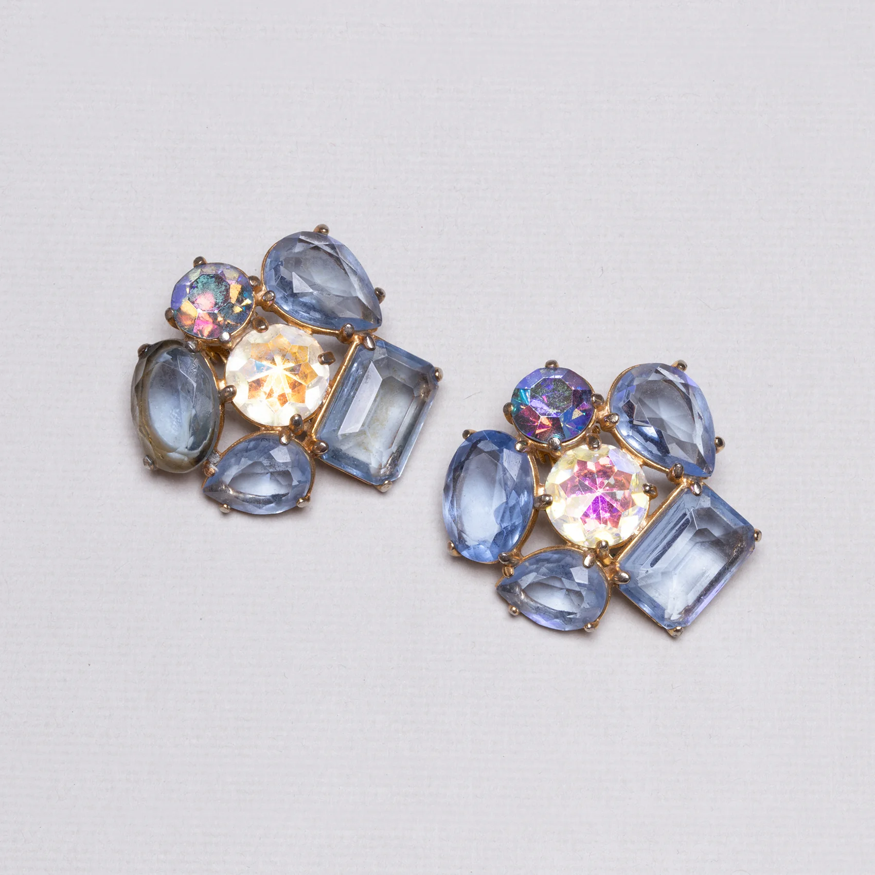 Set of Vintage Schiaparelli Bracelet and Earrings - Image 6