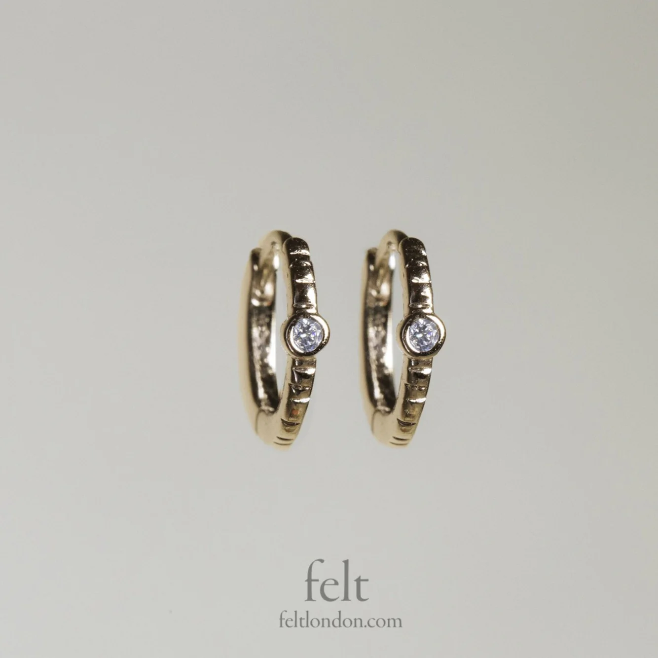 Single Stone Gold Plated Sleepers