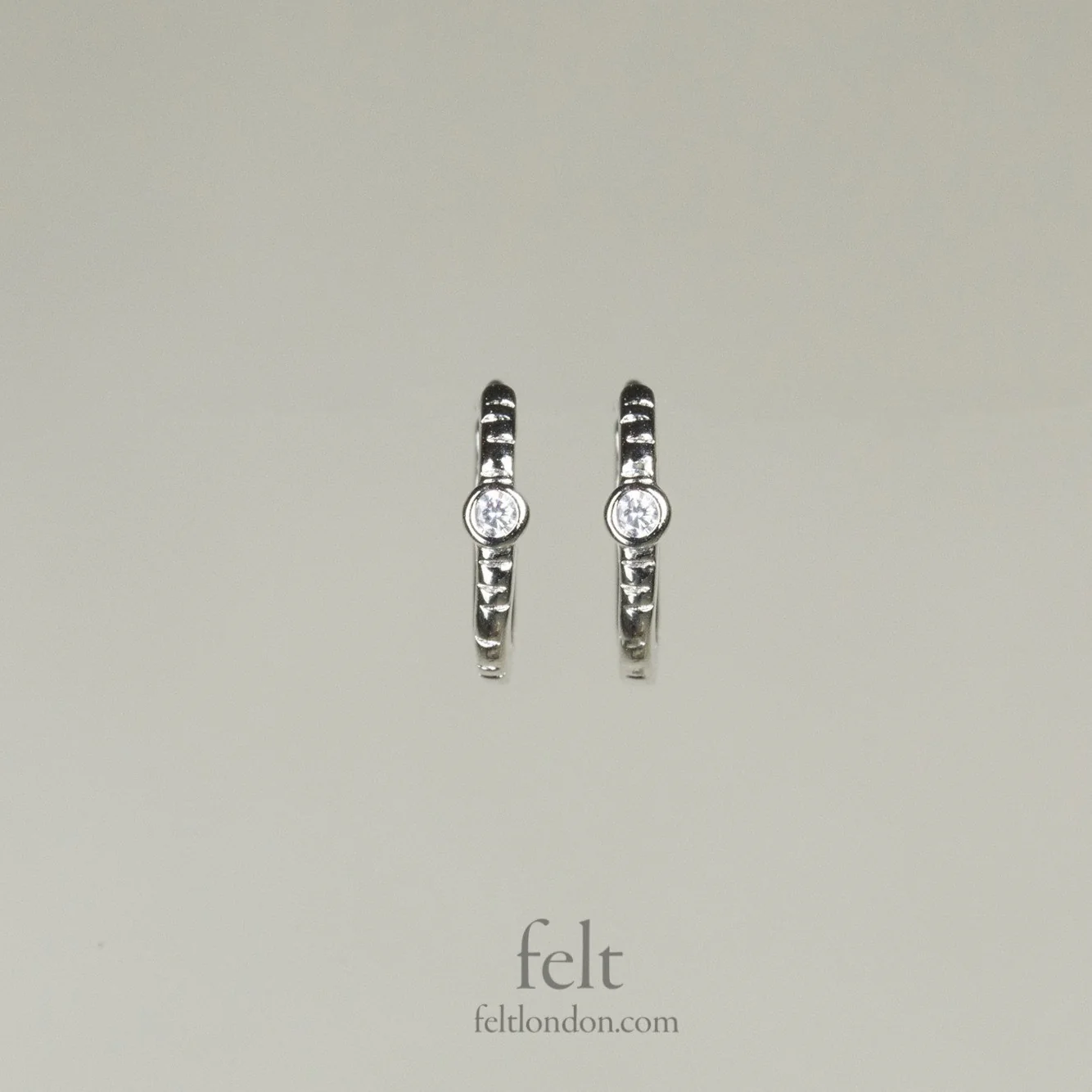 Single Stone Silver Sleepers - Image 2