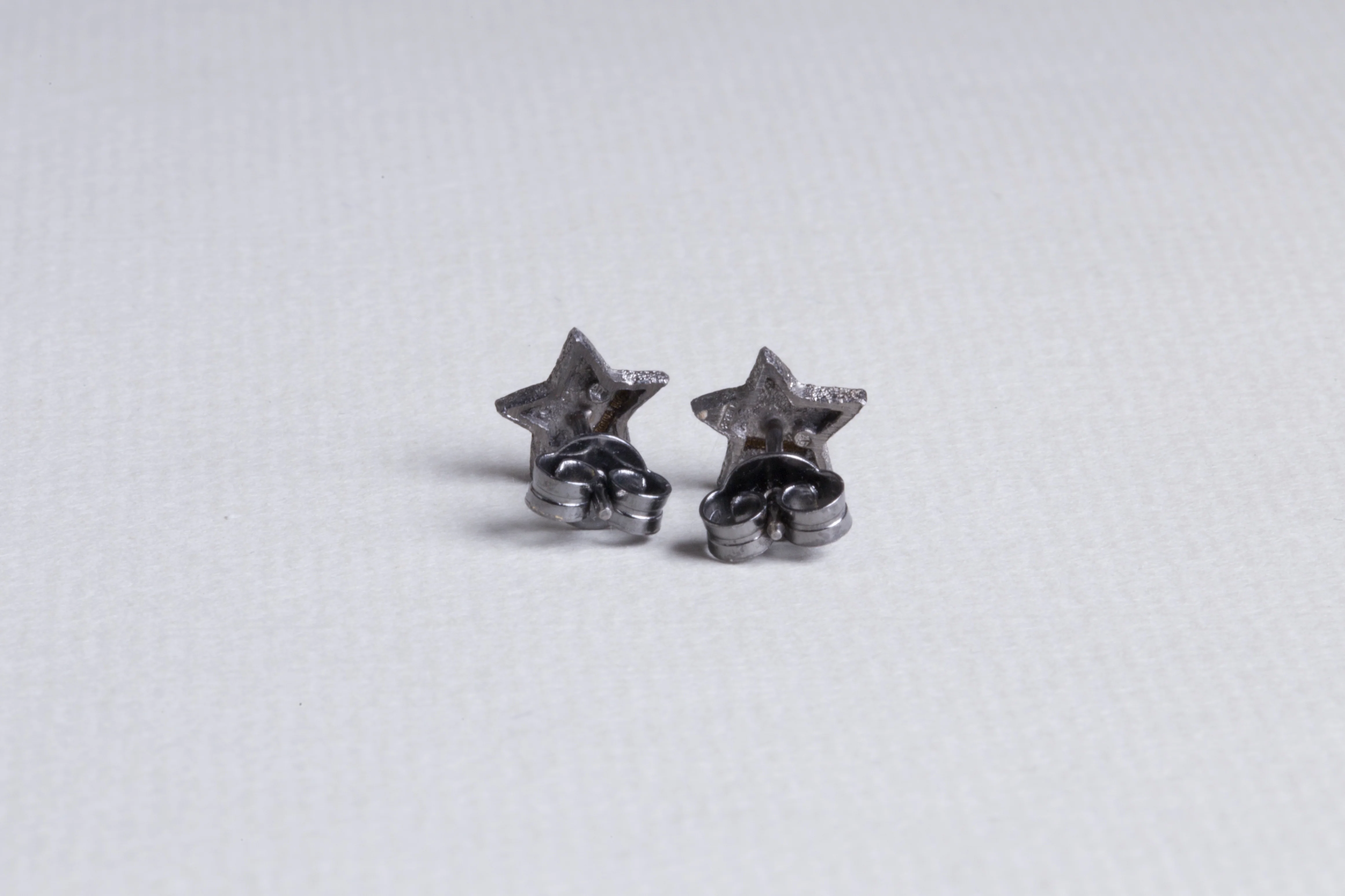 Textured Star Stud Earrings - Image 5