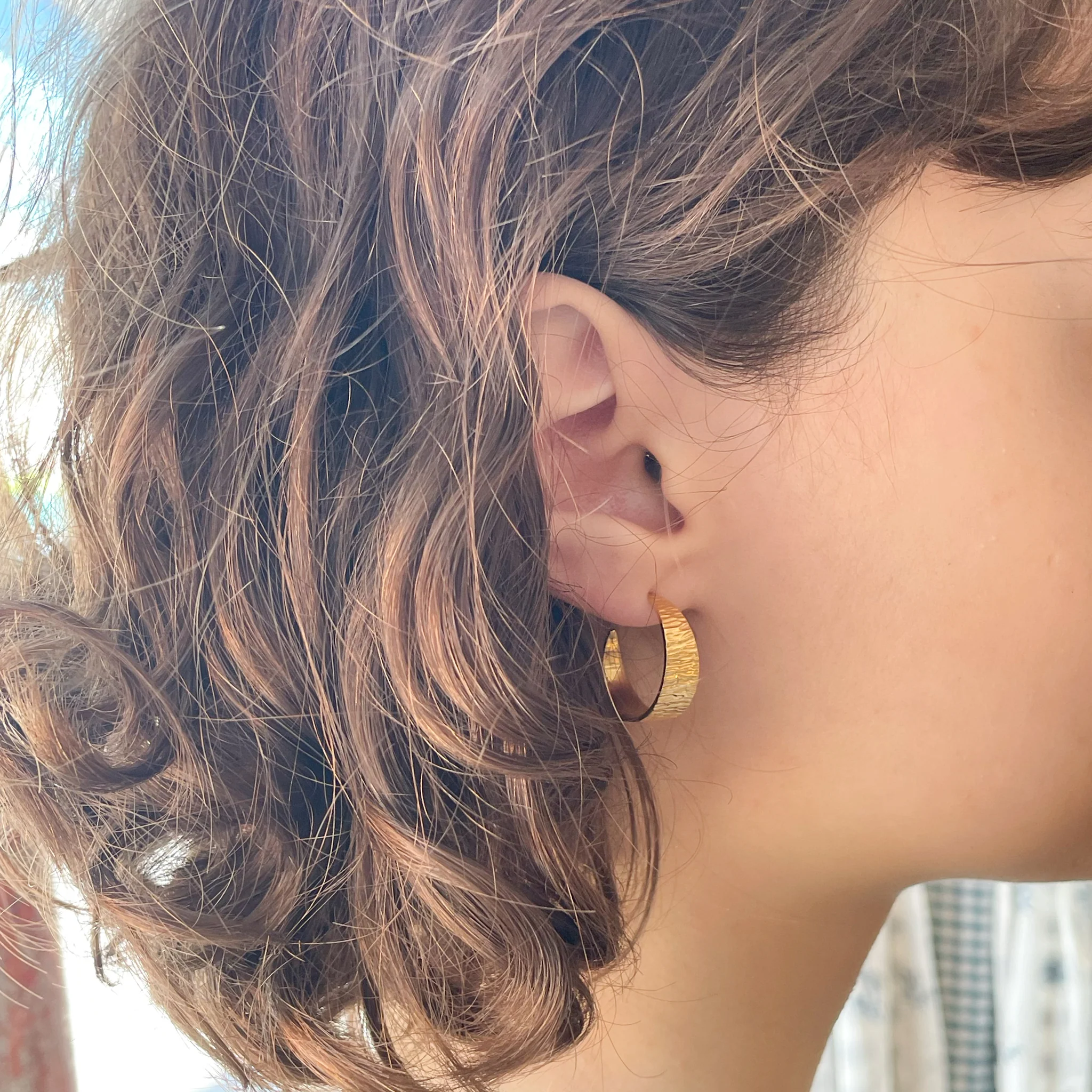 Textured Gold-plated Silver Open Hoop Earrings - Image 4