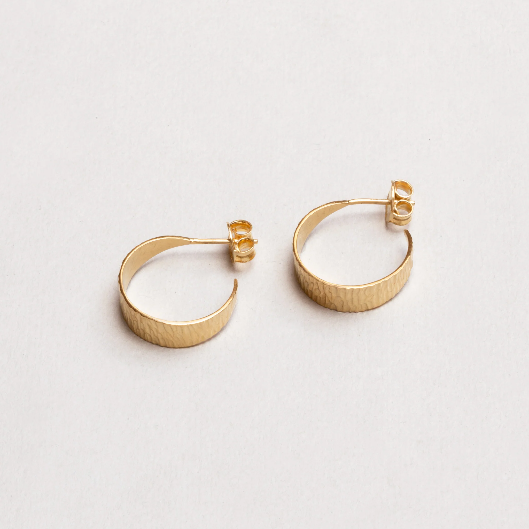 Textured Gold-plated Silver Open Hoop Earrings - Image 5
