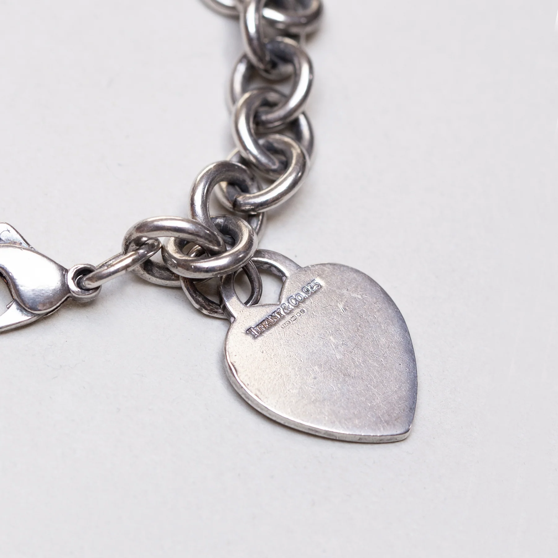 Vintage Tiffany & Co Sterling Silver Heart Pendant Bracelet - Image 2