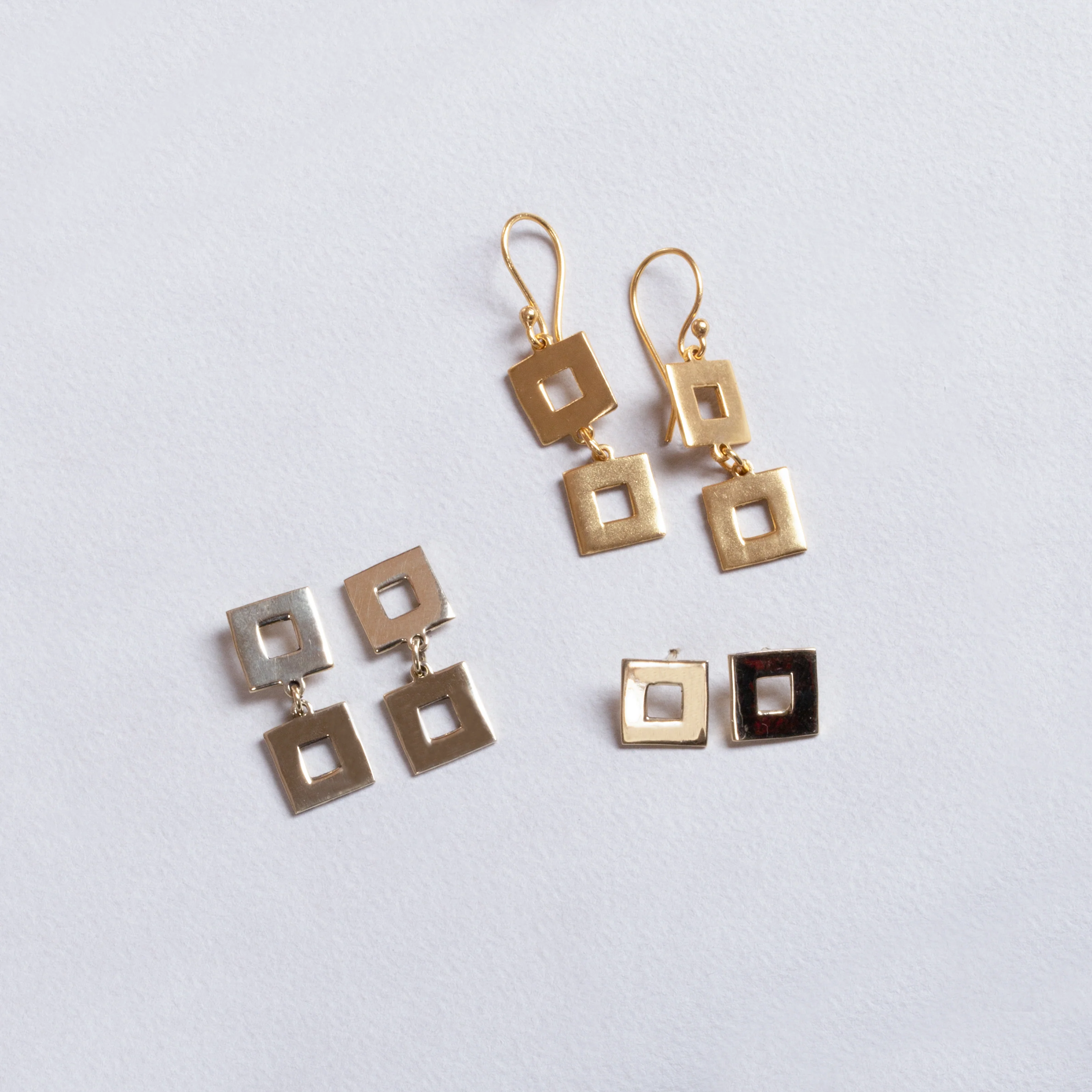 Trinny Vintage Stud Earrings - Image 5