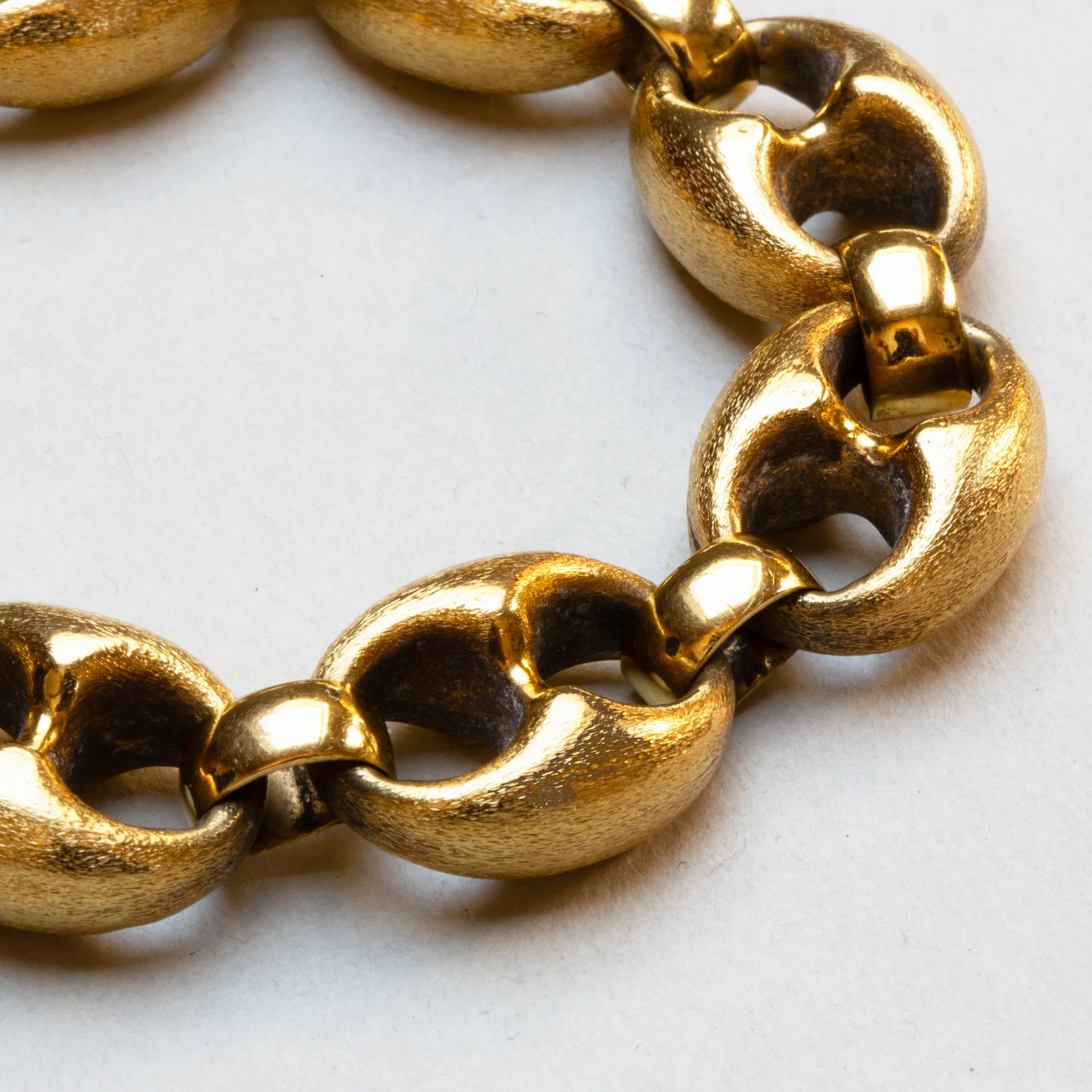 Vintage 18ct Gold Link Chain Bracelet - Image 3