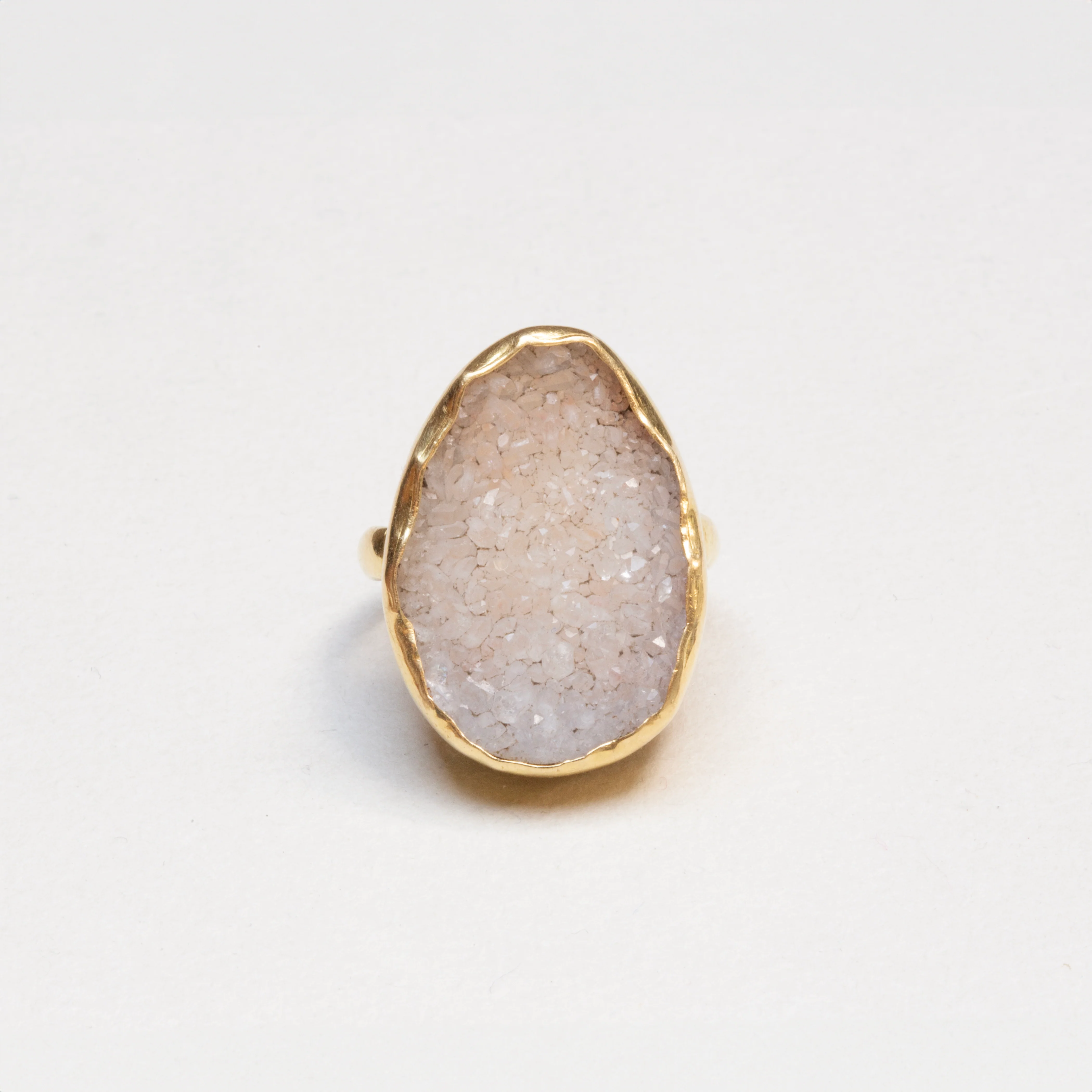 Vintage 18ct Gold Qaurtz Ring - Image 2