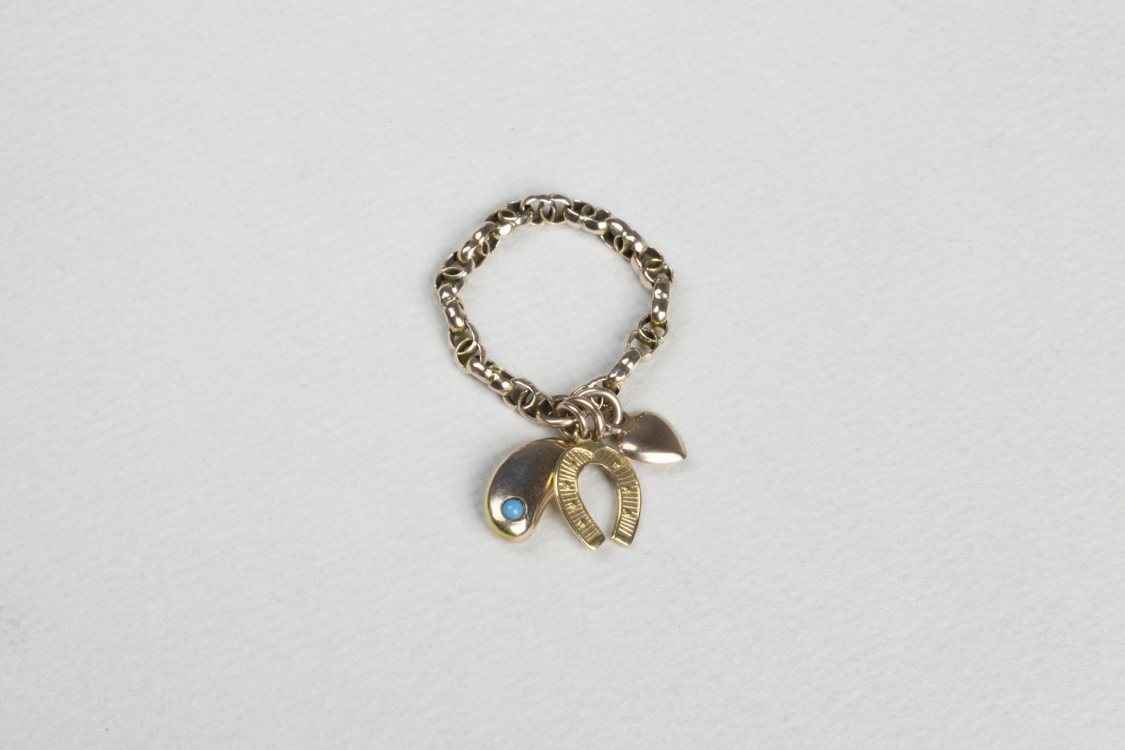 Vintage Charm Chain Ring - Image 4