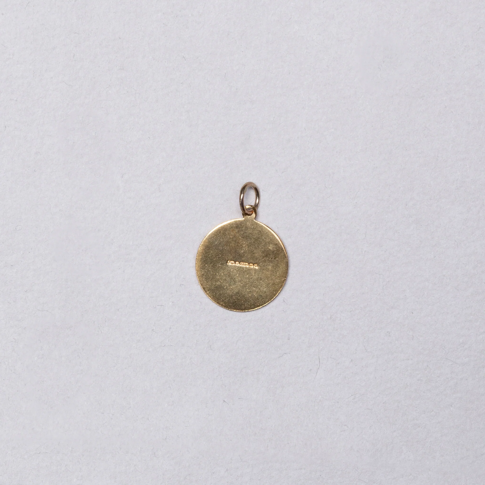 Vintage 9ct Gold Aquarius Pendant Charm - Image 4
