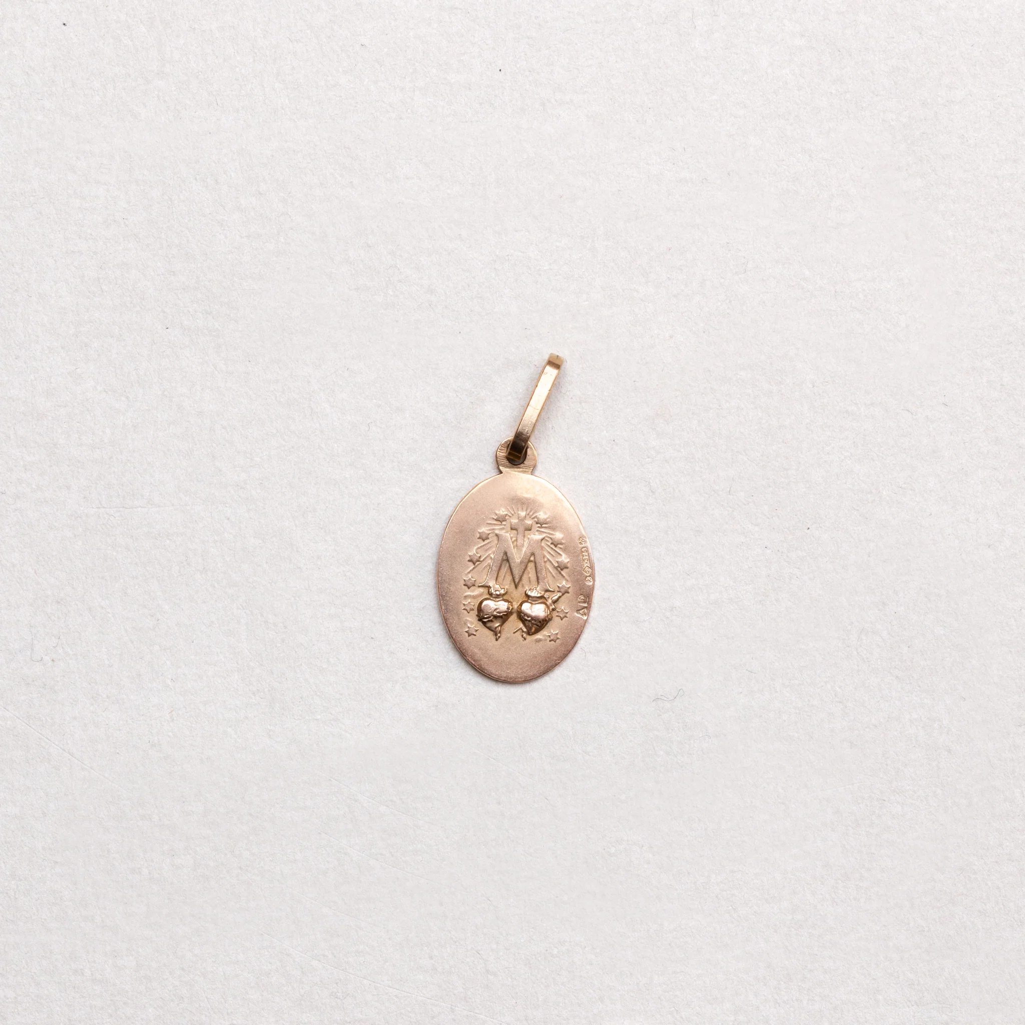 Vintage 9ct Gold Madonna Pendant Charm - Image 2