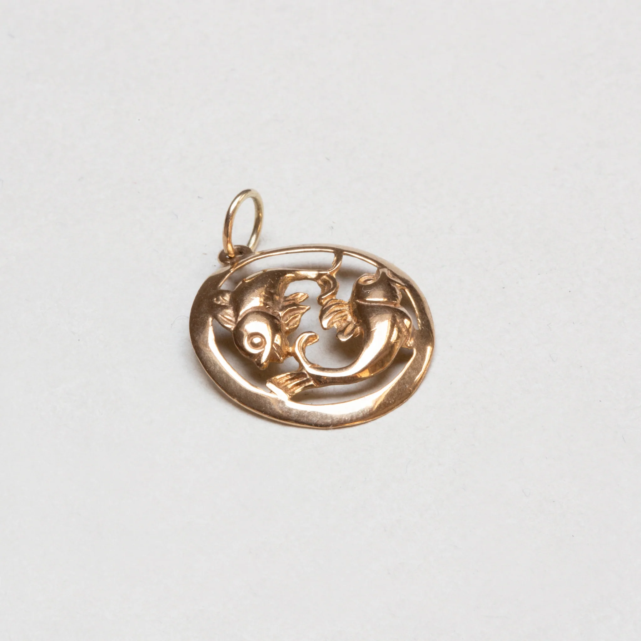 Vintage 9ct Gold Pisces Charm Pendant