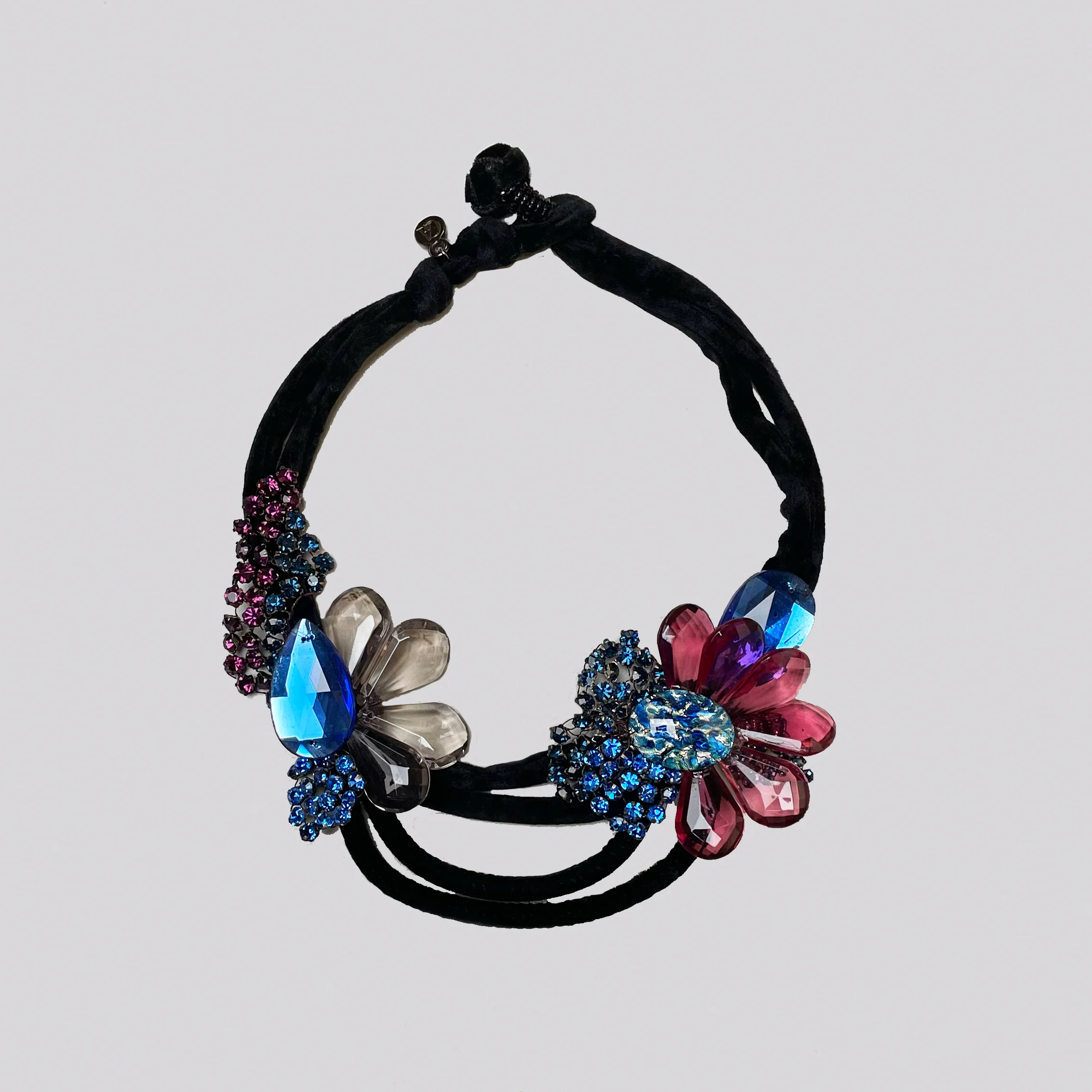 Vintage Armani Flower Necklace - Image 3