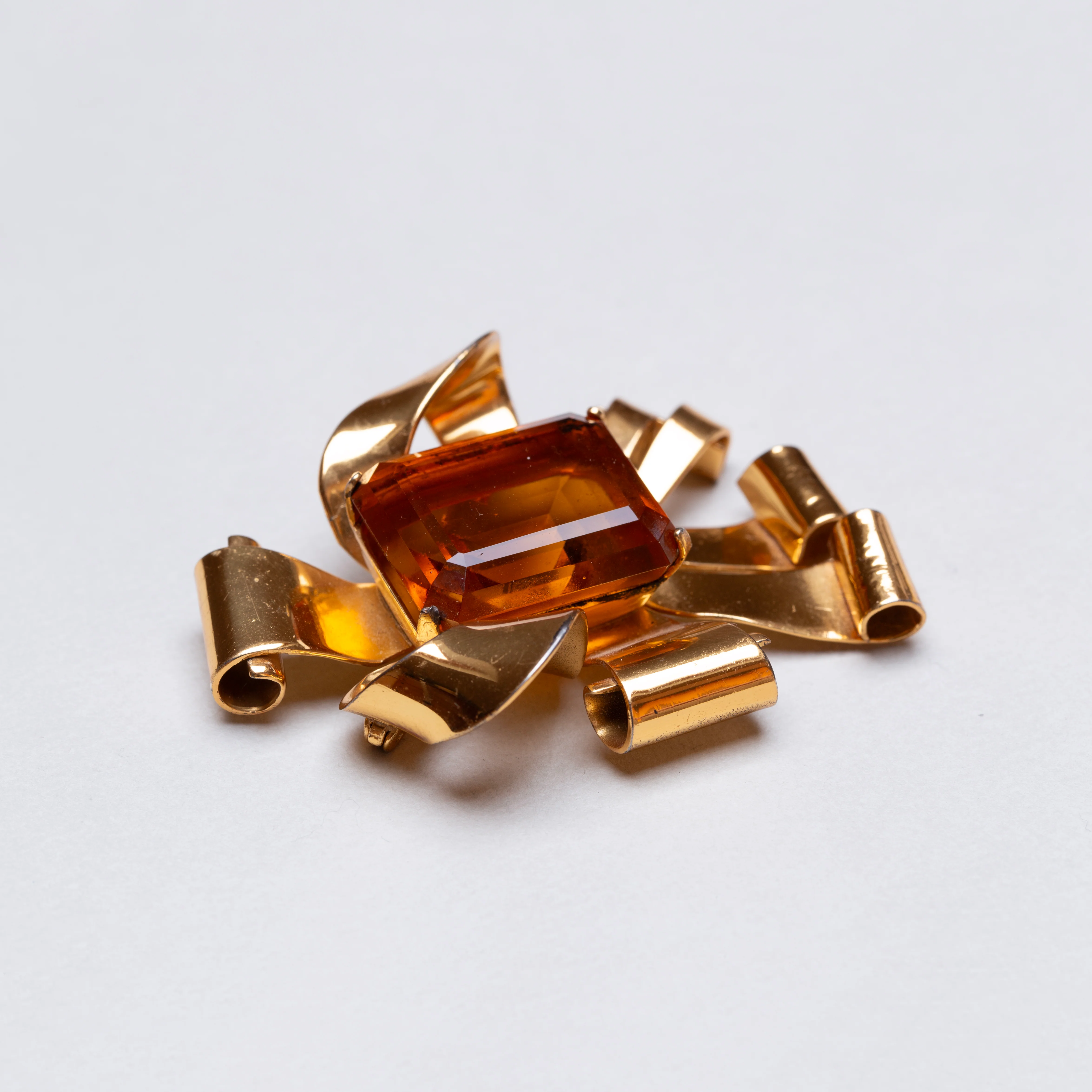 Vintage Bow Brooch with Citrine - Image 2
