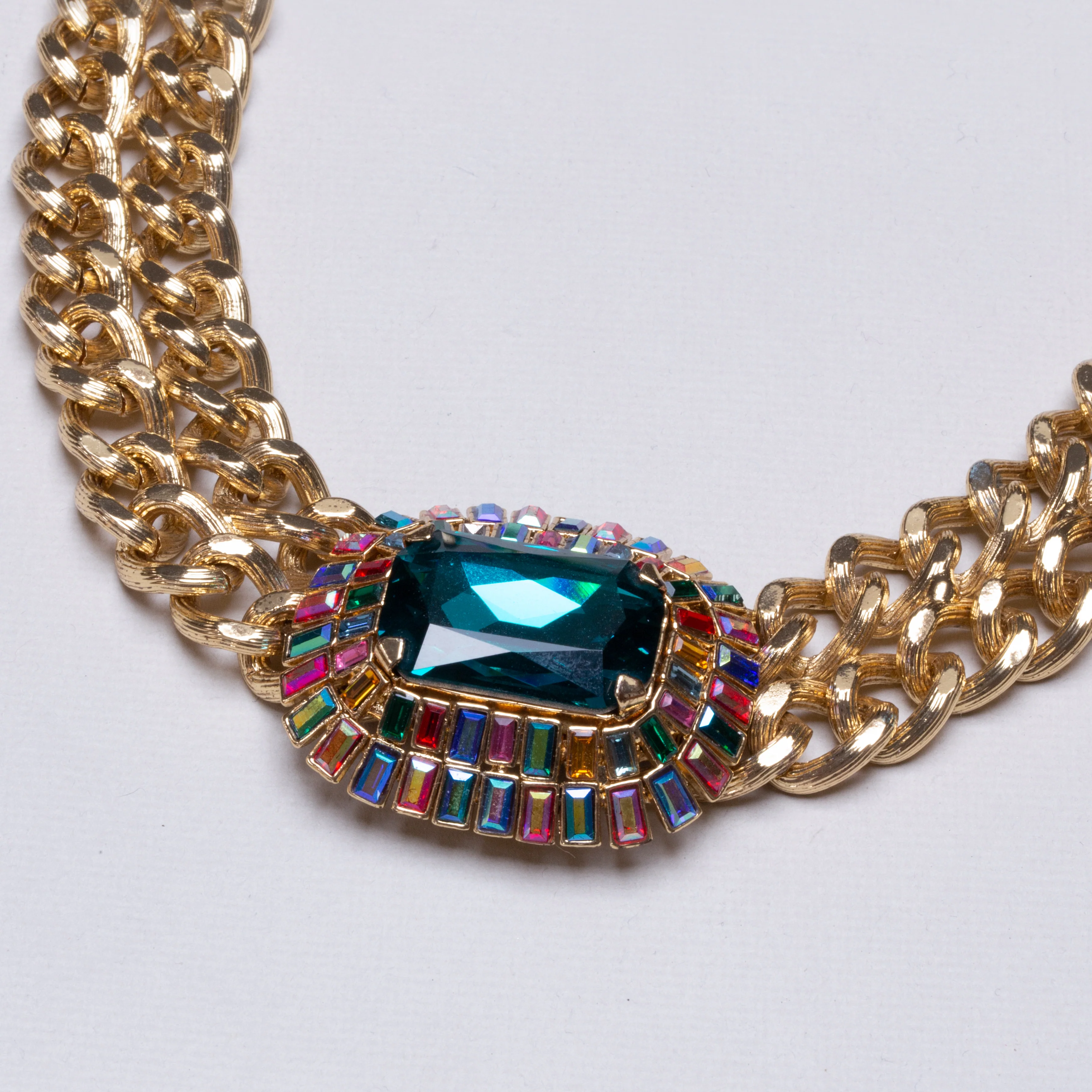 Set of Vintage Butler & Wilson Necklace and Bracelet - Image 2
