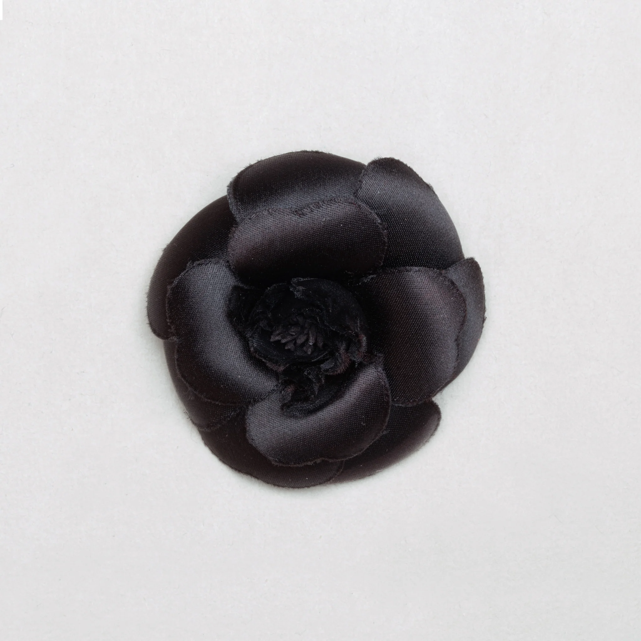 Vintage Chanel Camelia Pendant Pin Brooch - Black - Image 4