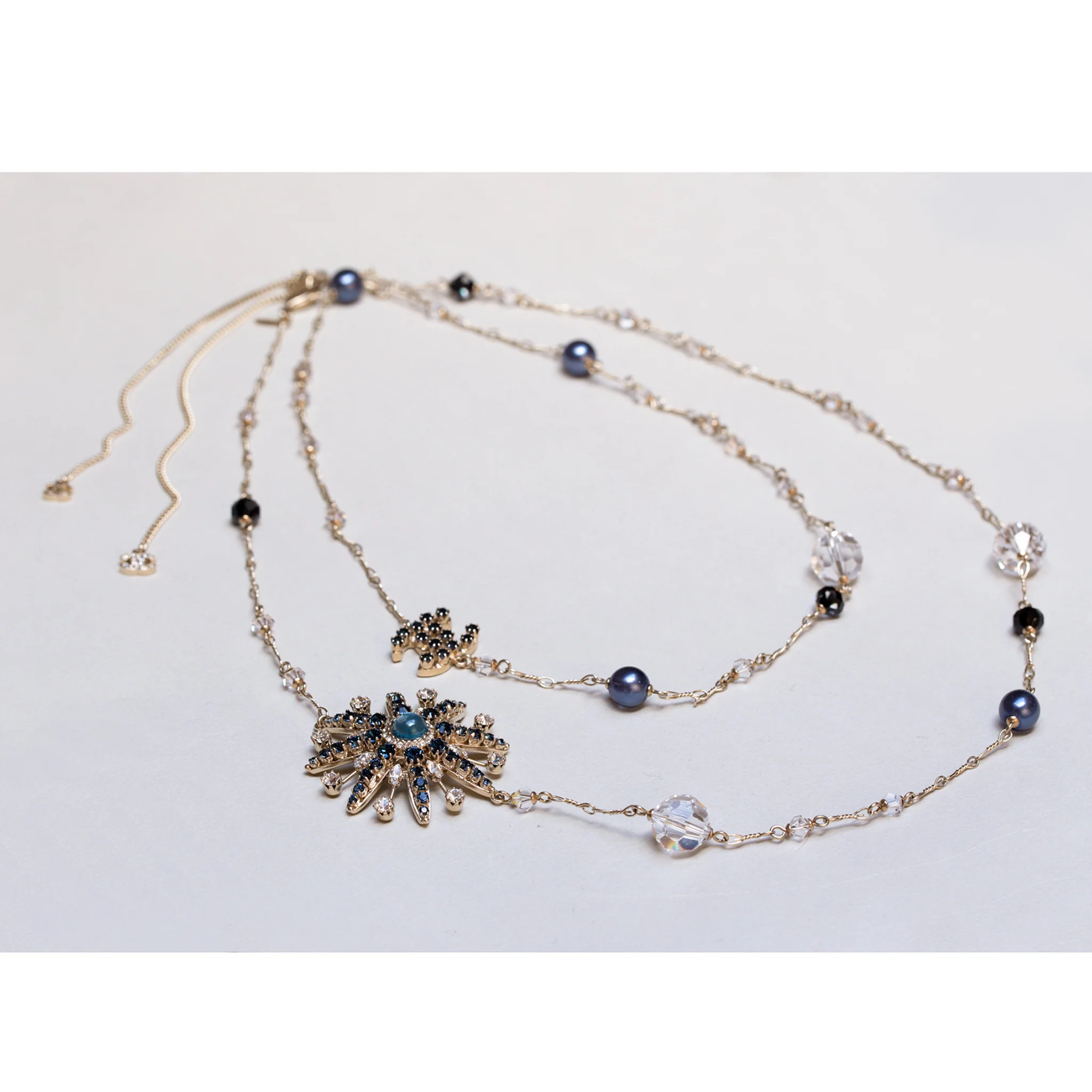 Vintage Chanel Gold Starburst Chain Necklace - Image 2