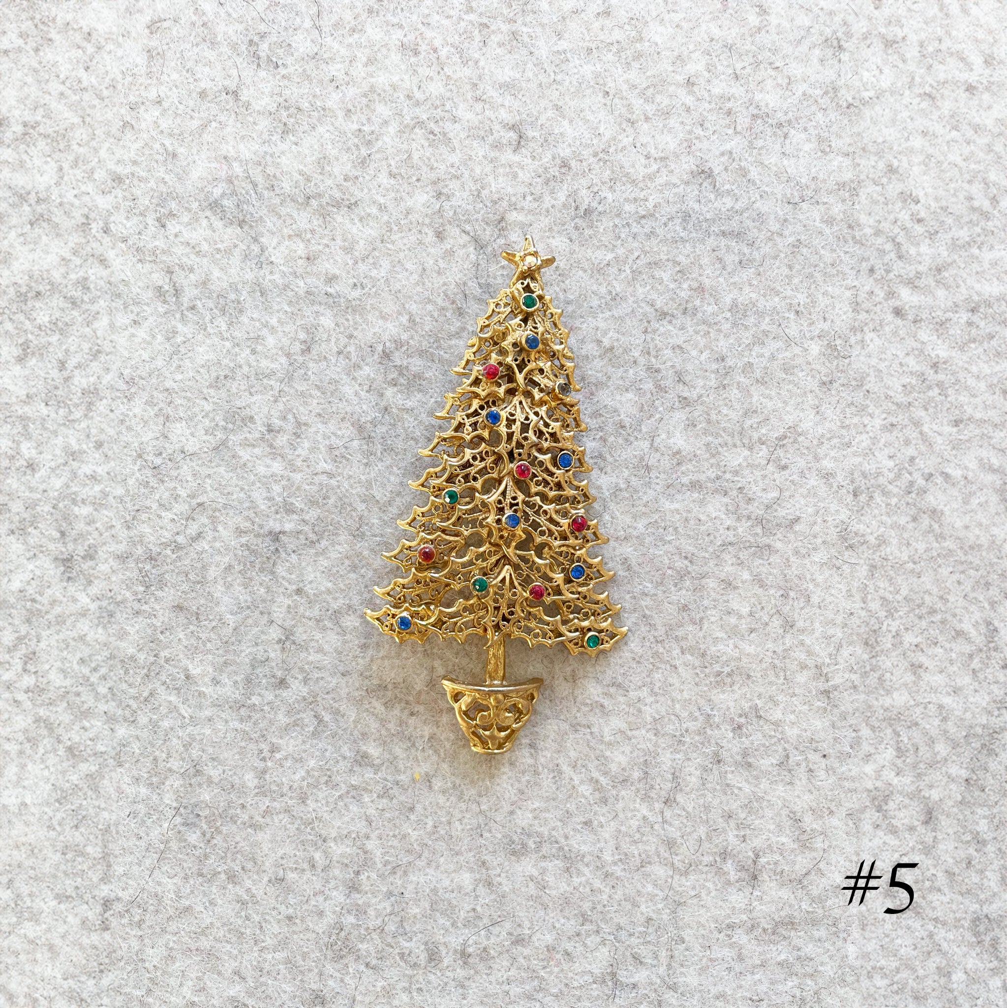 Vintage Christmas Tree Brooches - Image 10