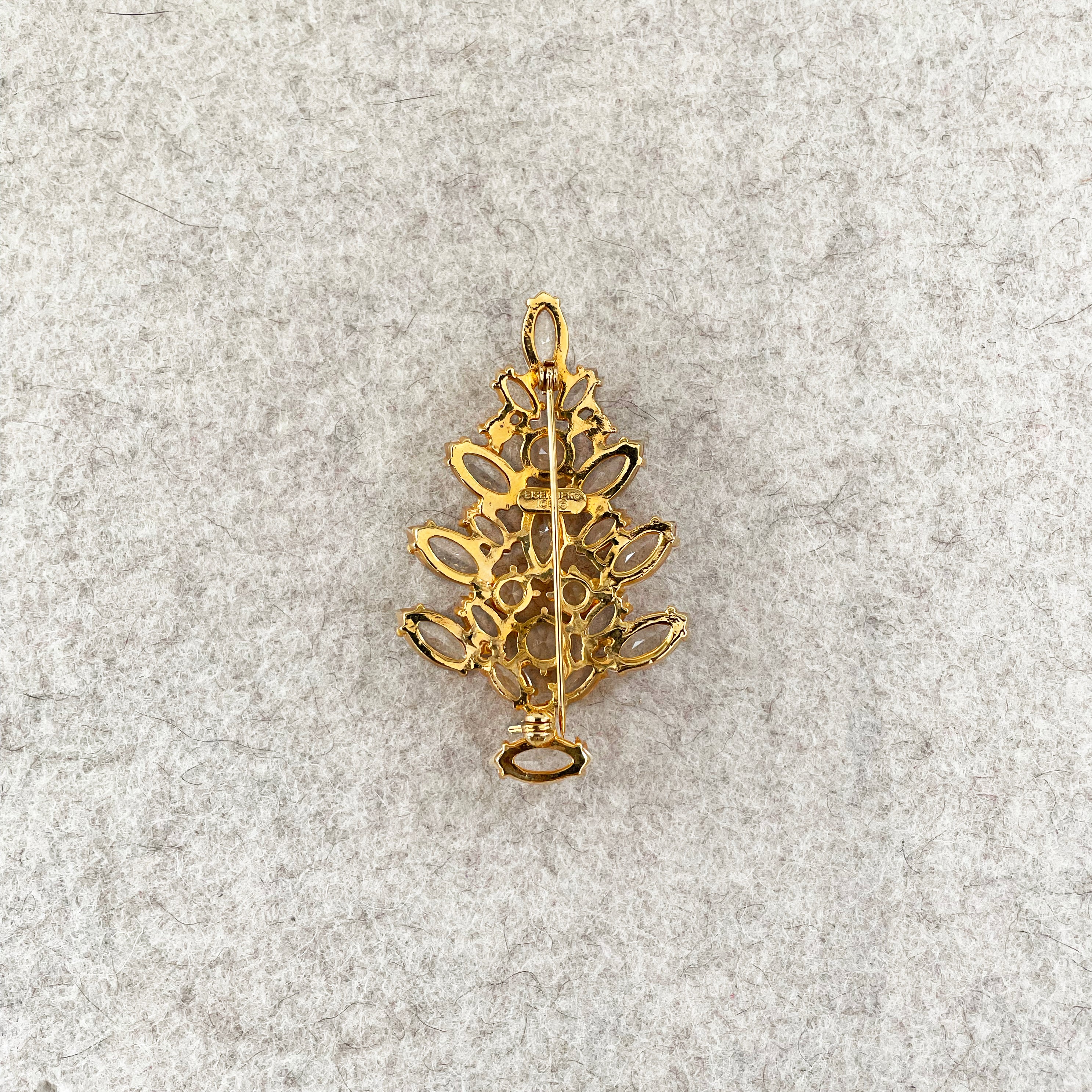 Vintage Christmas Tree Brooch by Eisenberg - Image 13