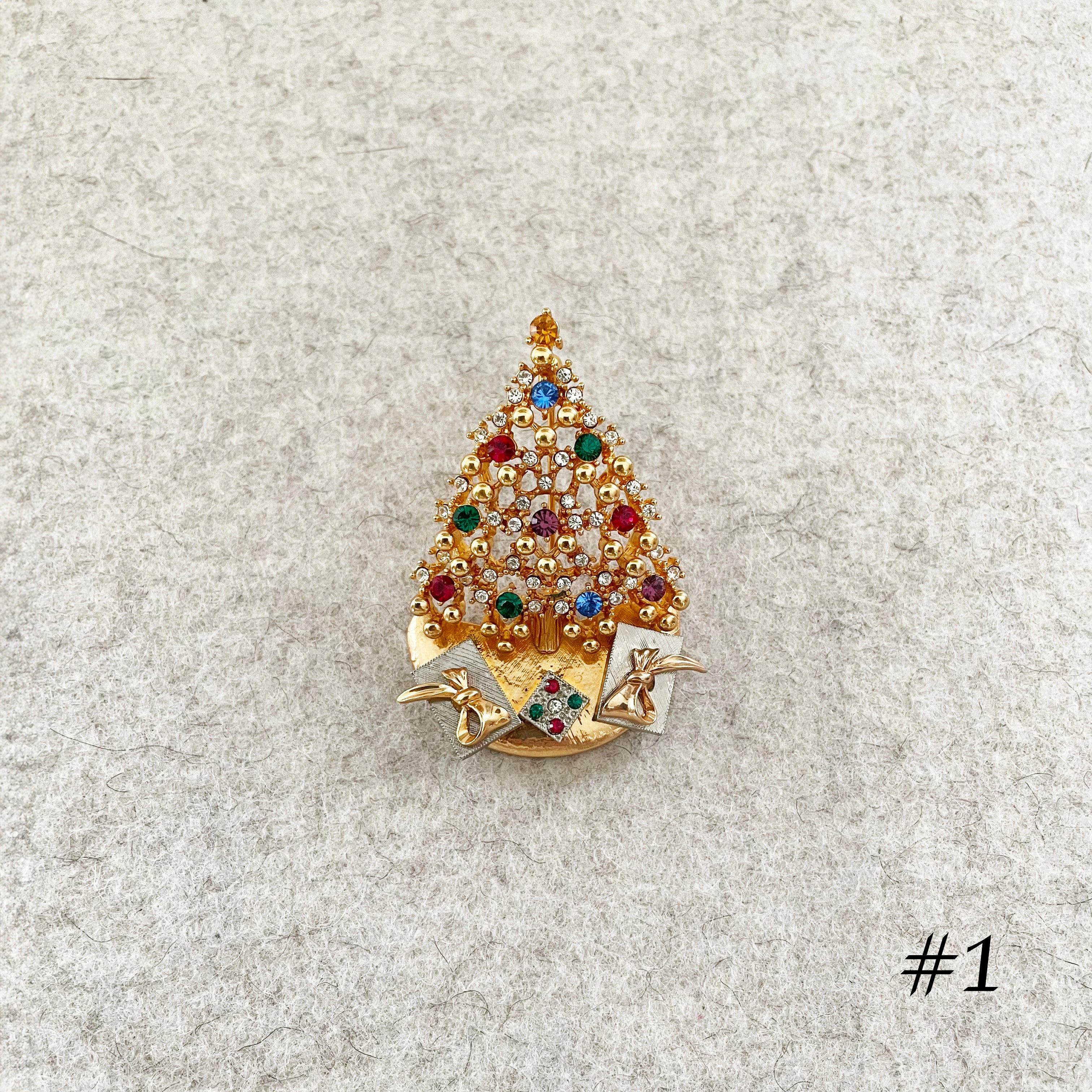 Vintage Christmas Tree Brooch by Eisenberg - Image 2