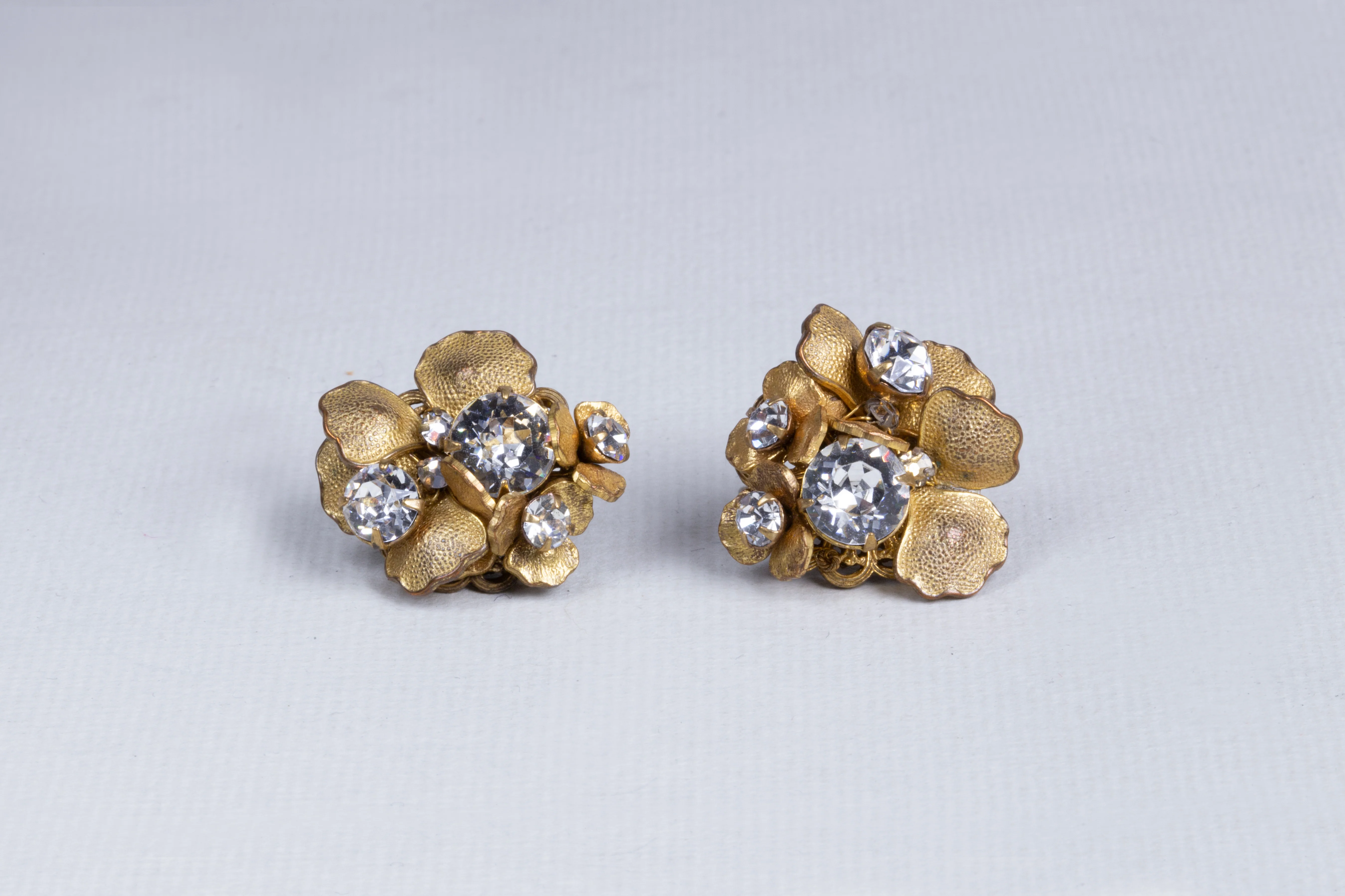 Vintage Clip-On Gold Earrings - Image 3