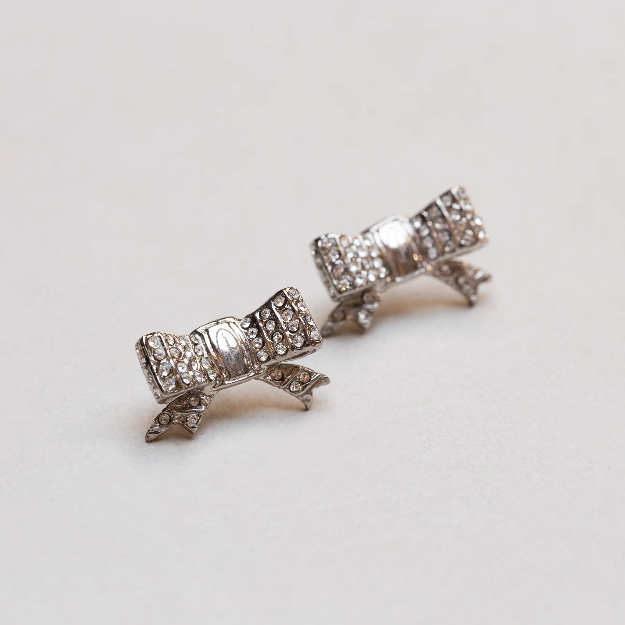 Vintage Ferragamo Bow Ribbon Stud Earrings - Image 2