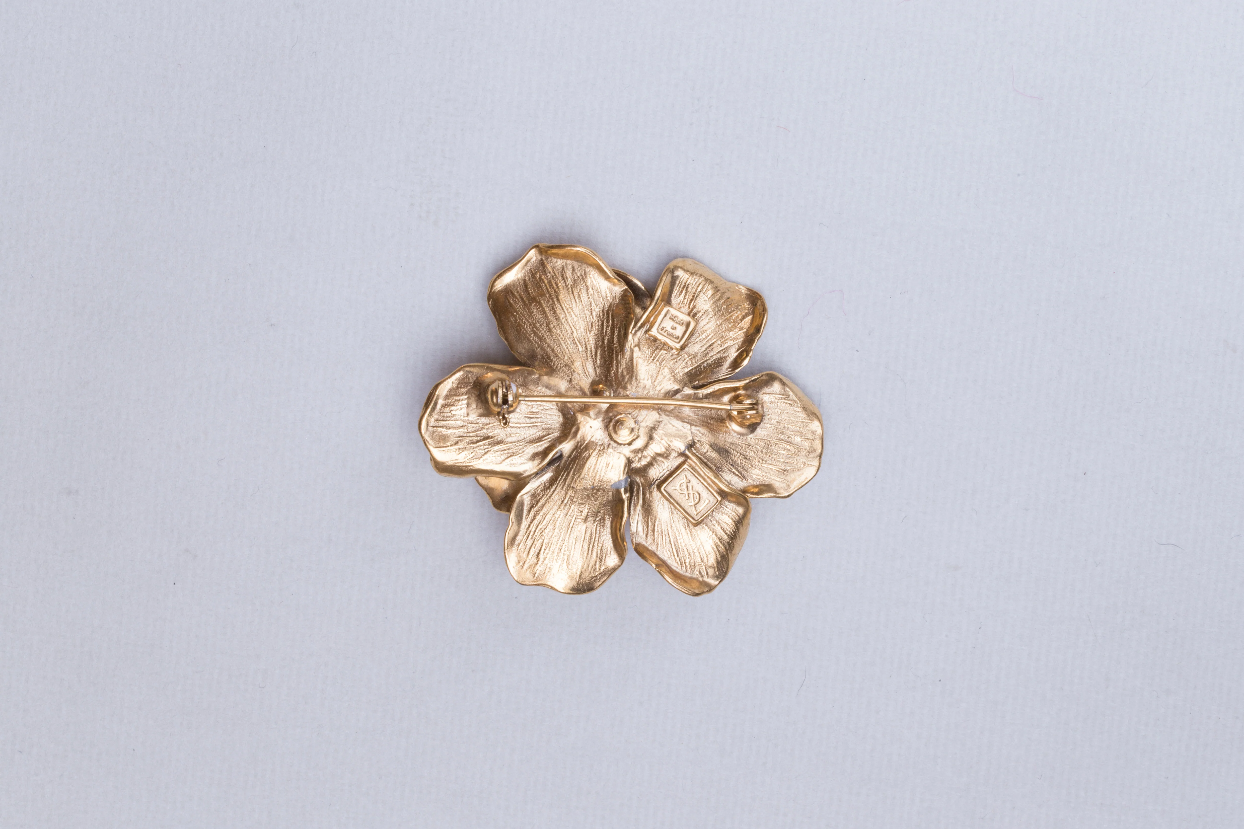 Vintage Flower Pearl Brooch - Image 3