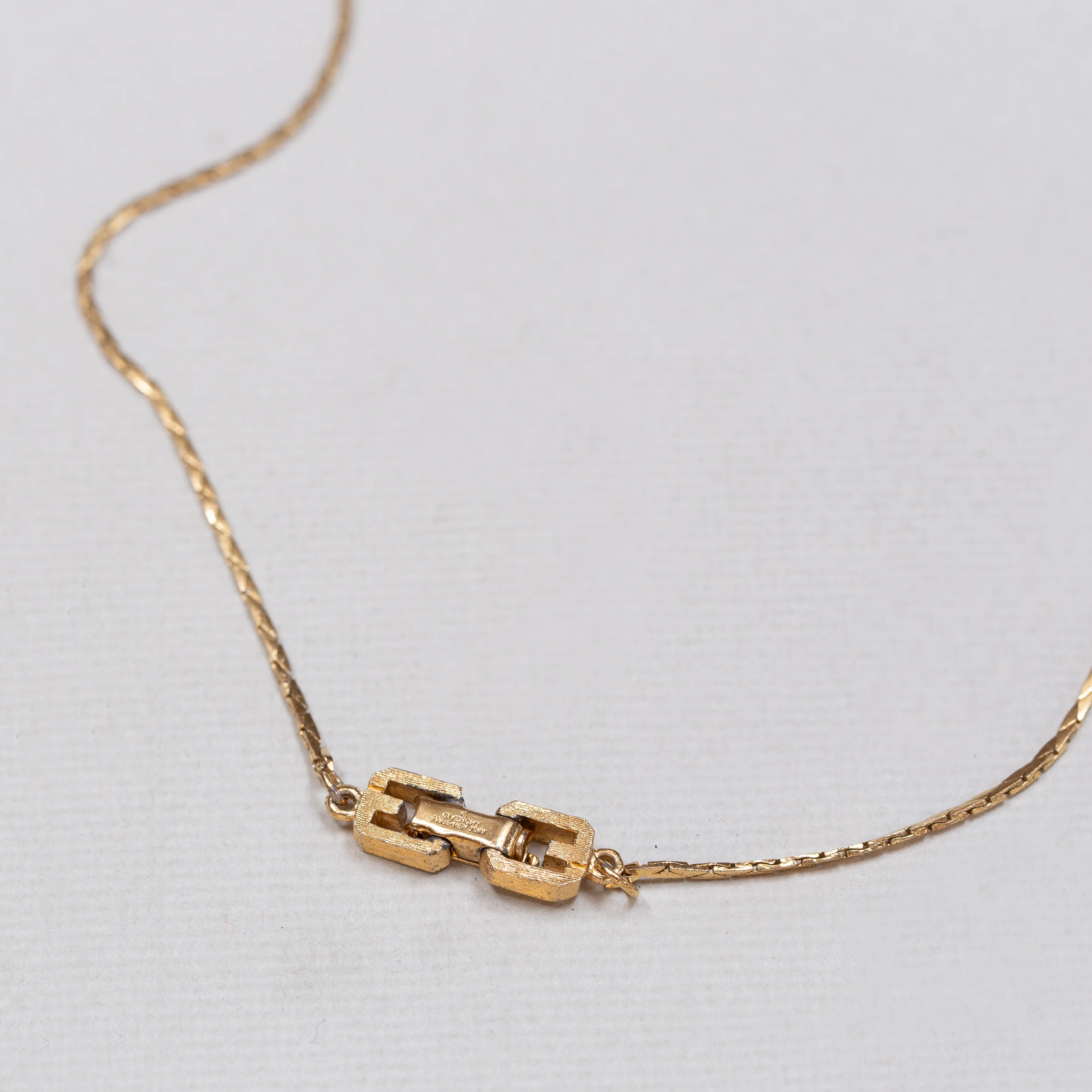 Vintage Givenchy Enamel G Necklace - Image 3