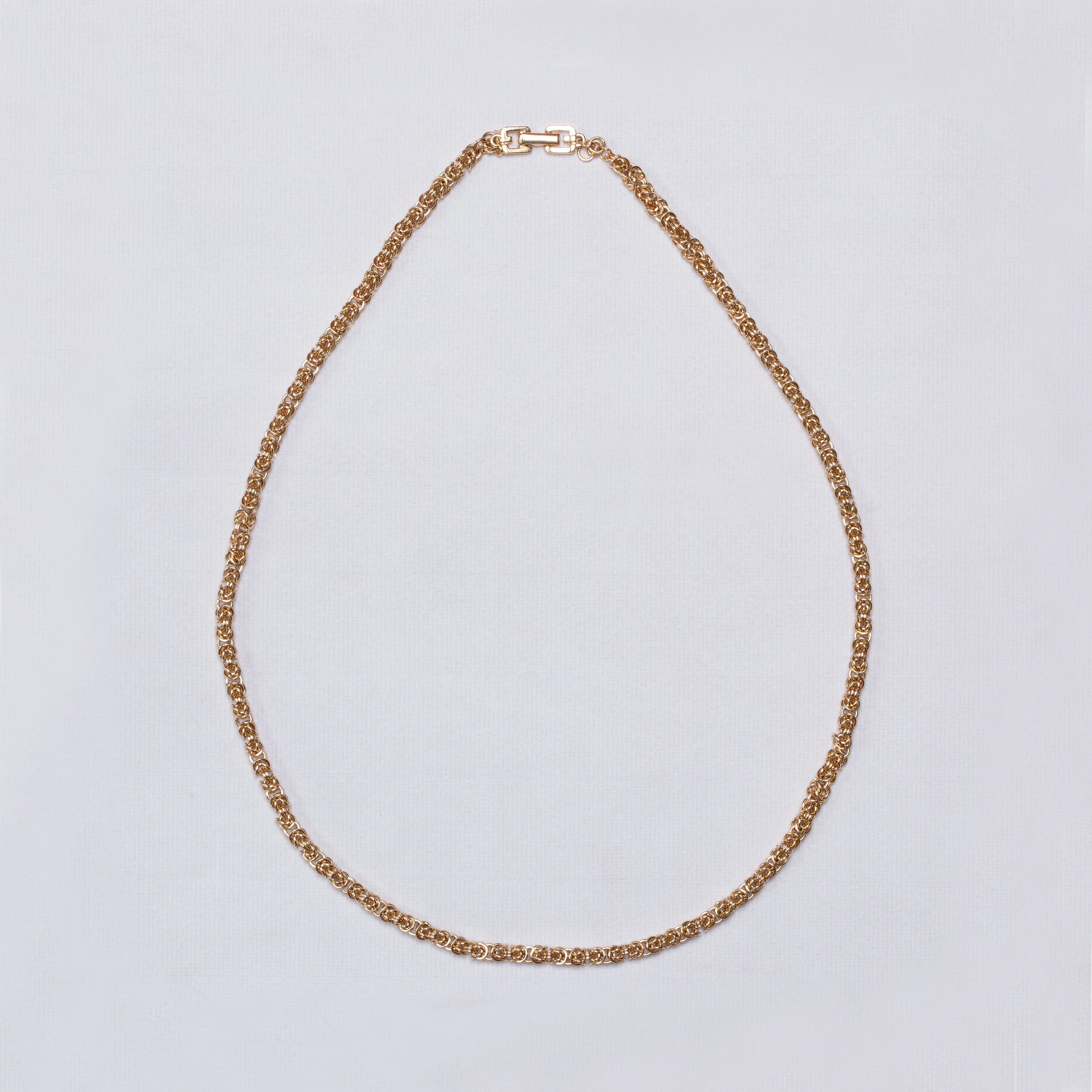 givency gold chuncky chain - Image 3