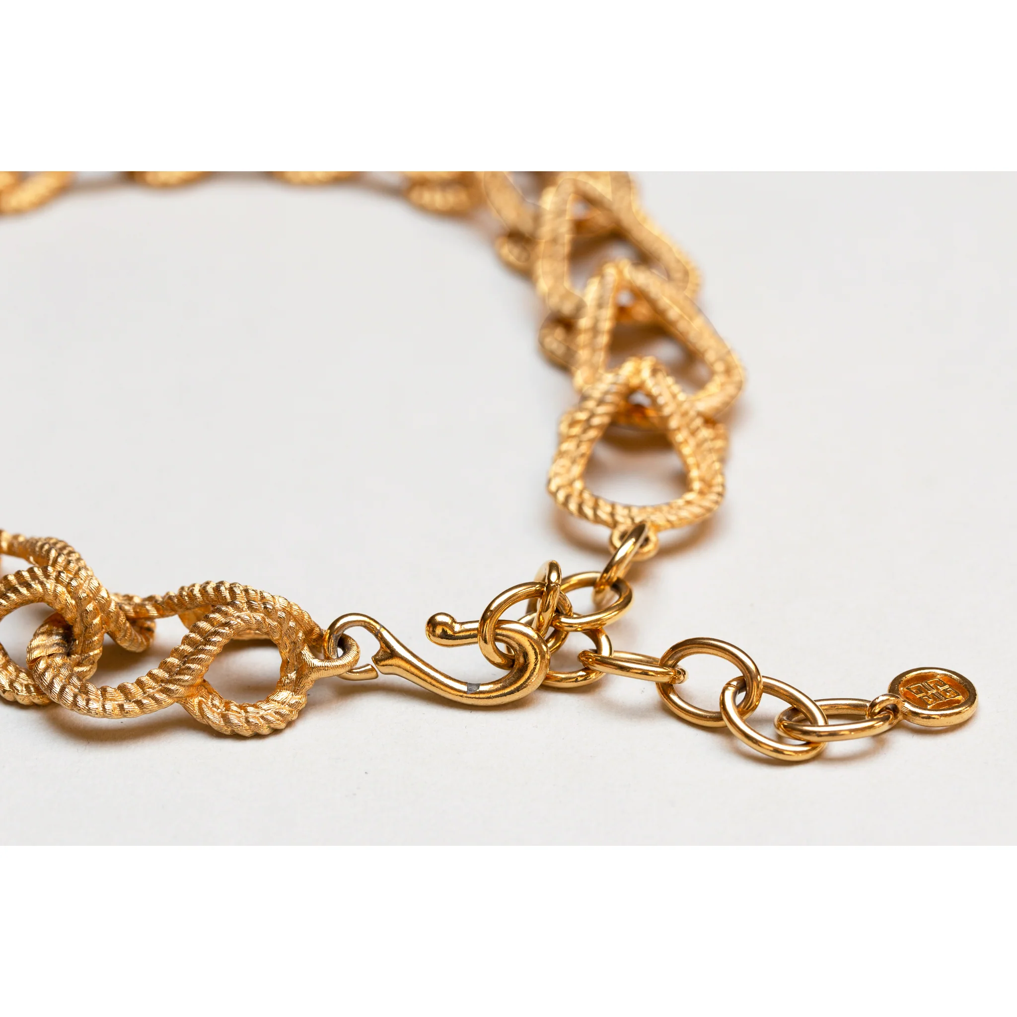 Vintage Givenchy Textured Gold Chain Necklace - Image 3